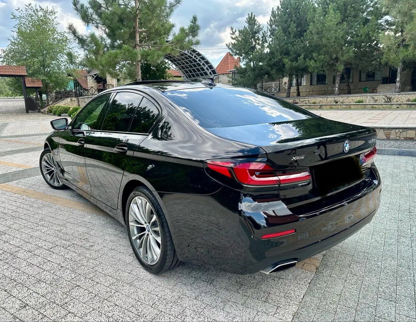 BMW 520 520i 48V sdrive MSport auto - 1