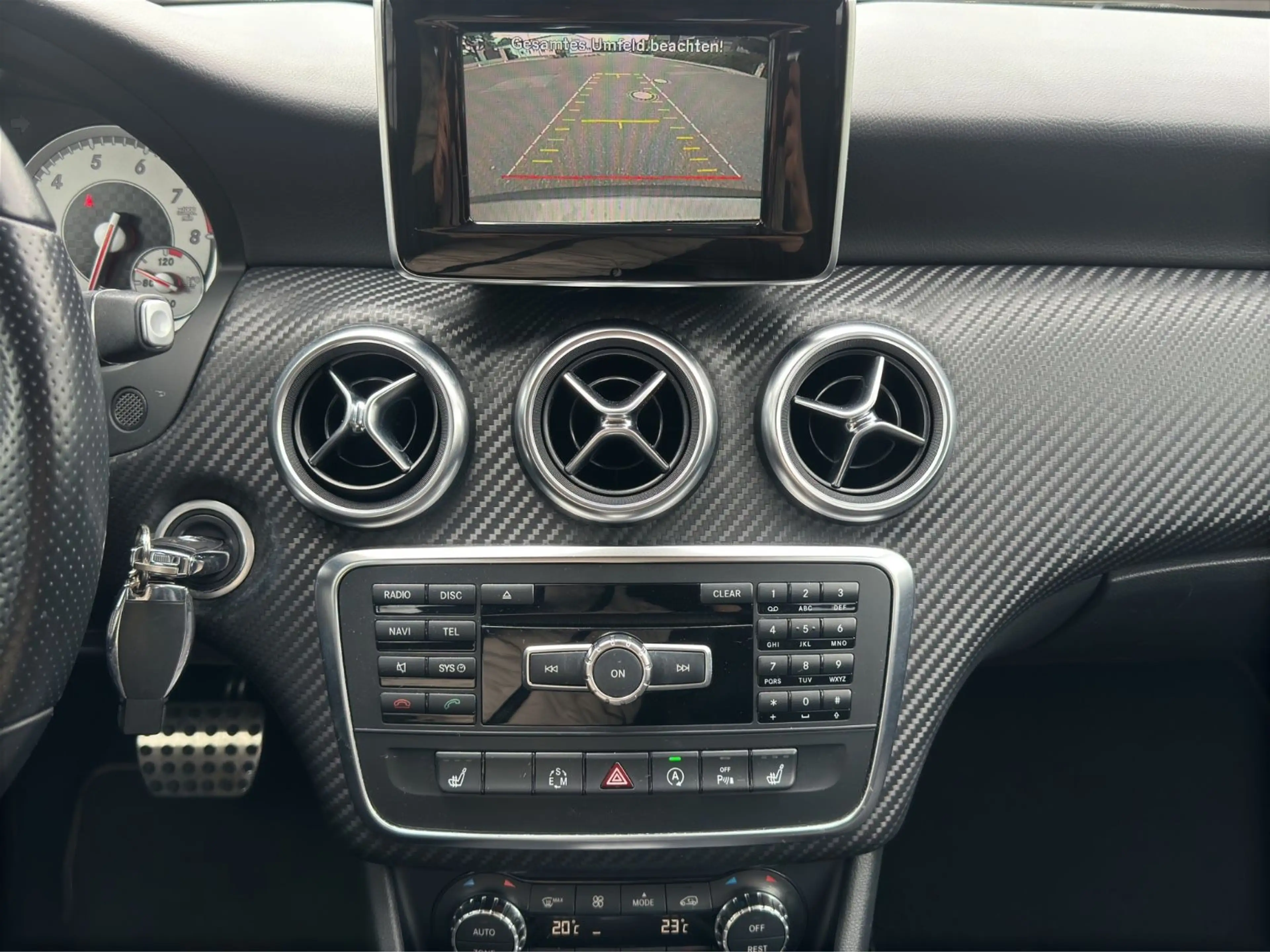 Mercedes-Benz A 200 AMG Leder Xenon Navi Garantie Scheckheft — photo 15