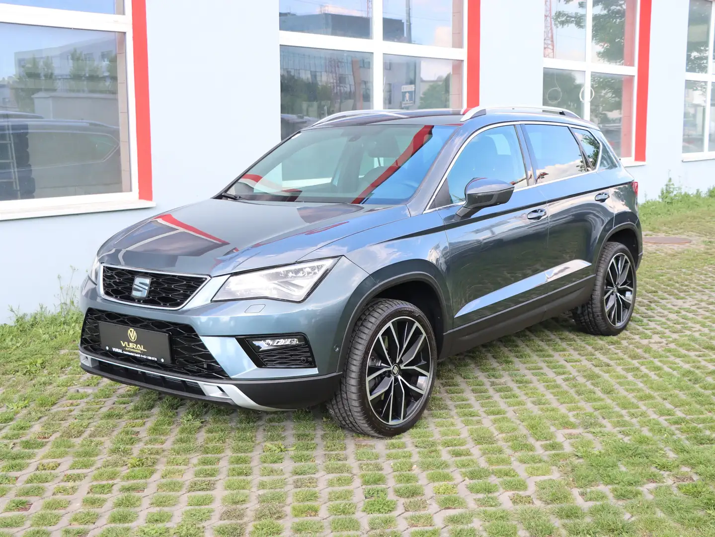 SEAT Ateca Xcellence Sportpaket | ACC | LEDER | Totwinkelass. Grau - 2