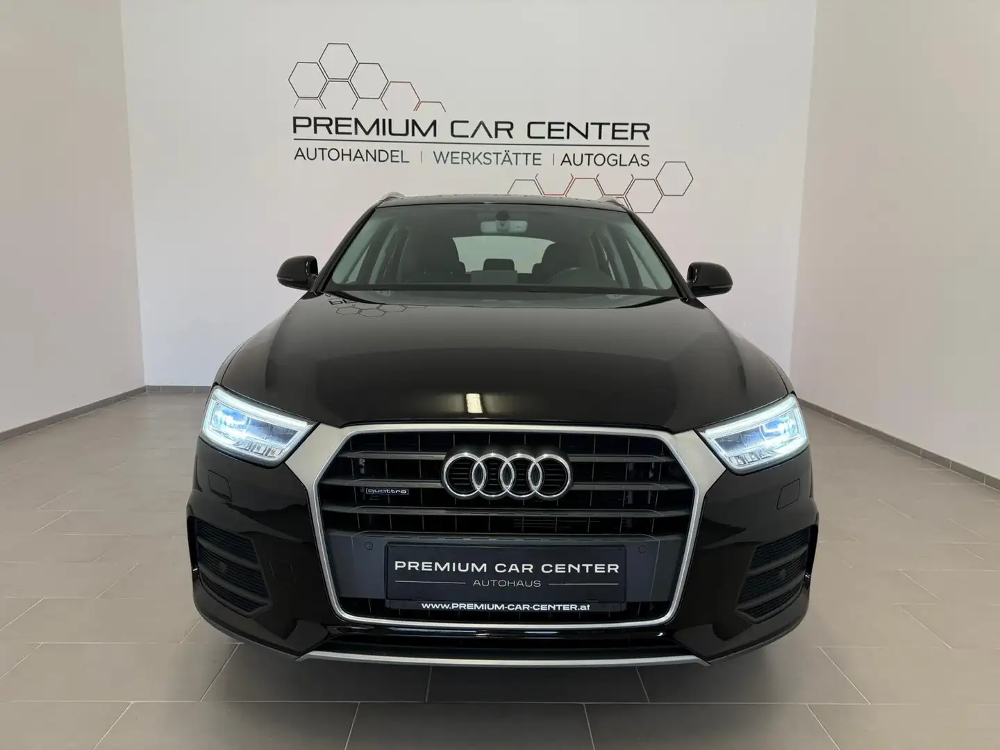 Audi Q3 2,0 TDI design quattro VOLL-LED / AHV / ALLRAD - 2