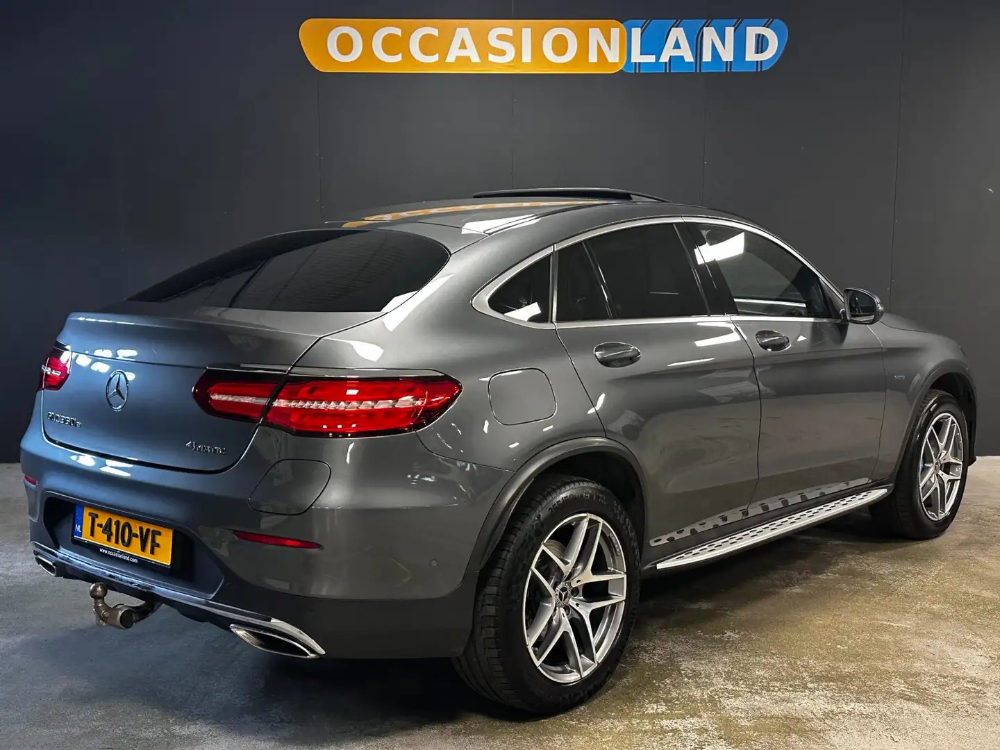 Mercedes-Benz GLC 350 Coupé 350e 4MATIC Edition 1|PANO|LED|STOELV|TREKHA Gris - 2