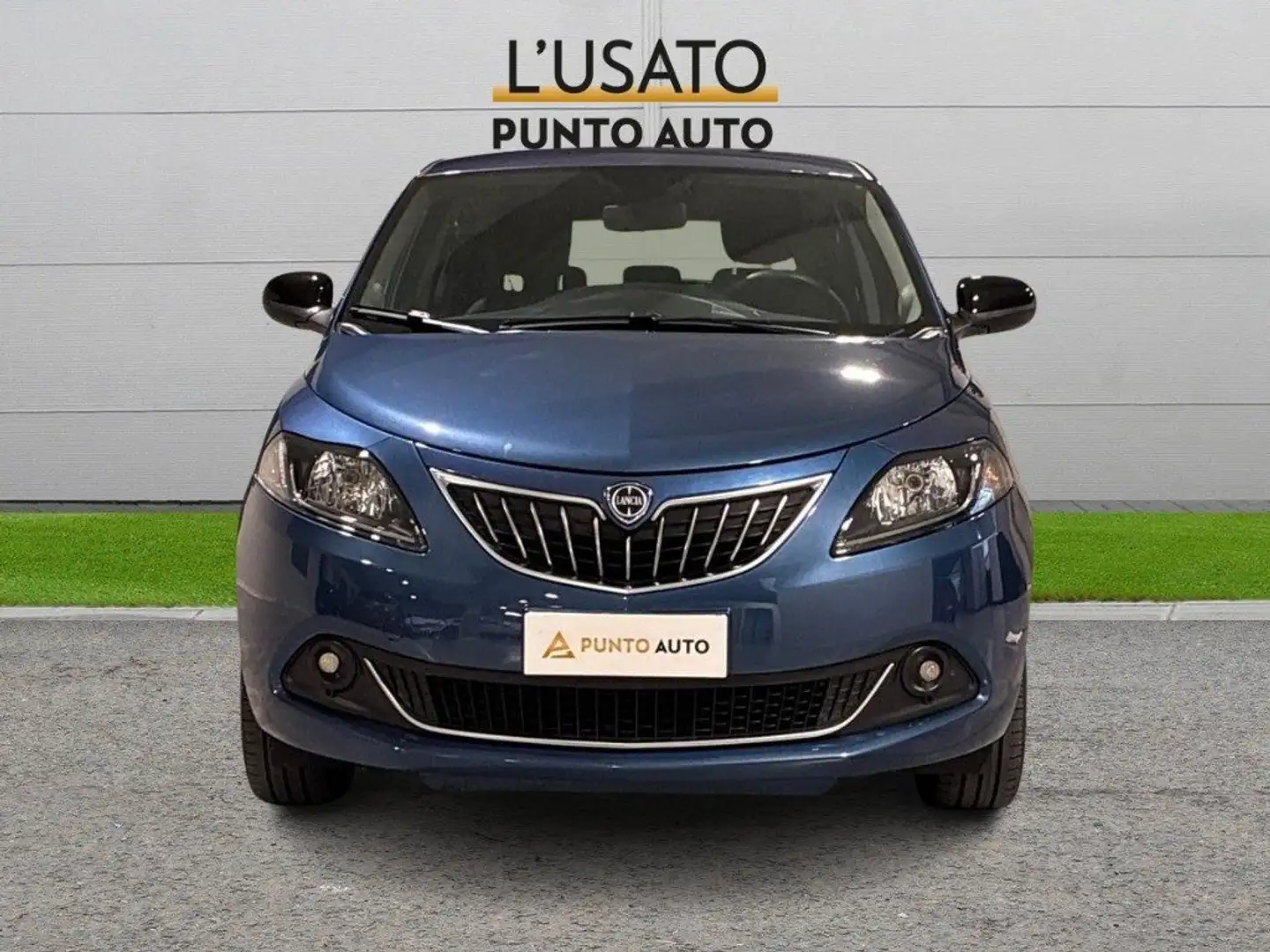 Lancia Ypsilon 1.0 Hybrid Ecochic Gold Blauw - 2