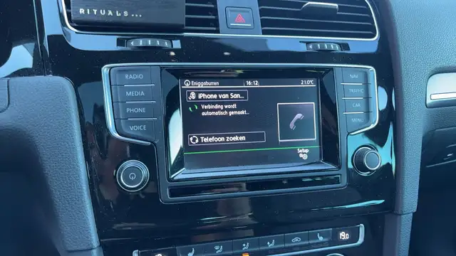 Volkswagen Golf view 15