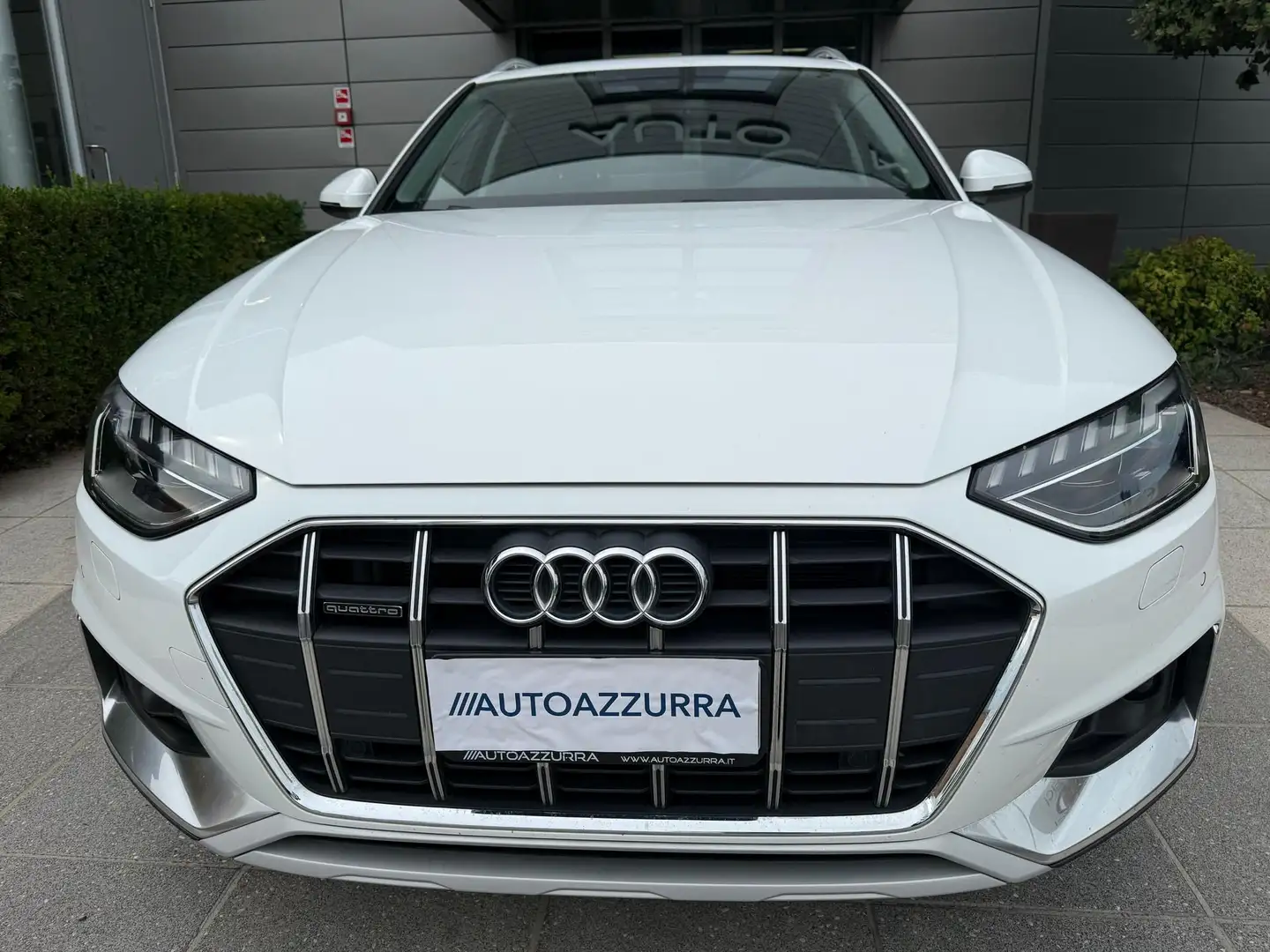 Audi A4 allroad A4 allroad 40 TDI 204 CV S tronic Business Evolut Blanc - 2