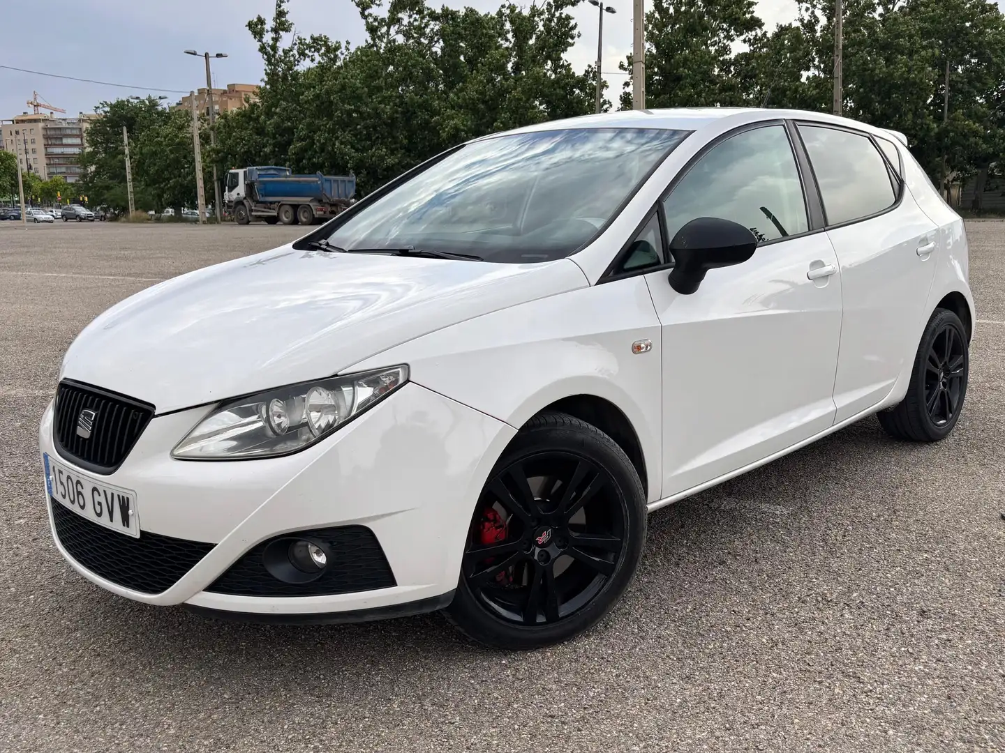 SEAT Ibiza Ibiza 1.6TDI CR Sport DPF 105 Sport Blanco - 1