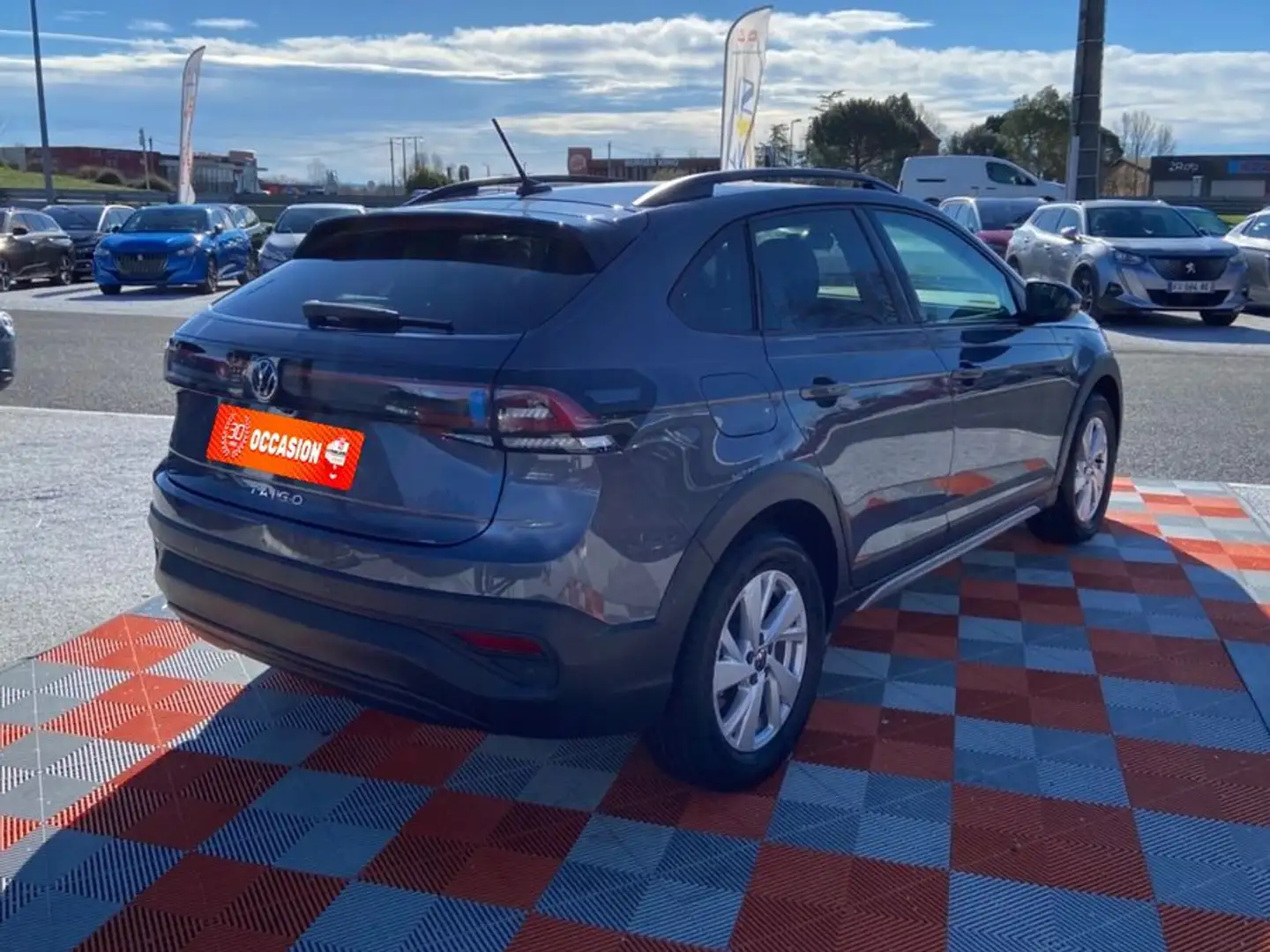 Volkswagen Taigo 1.0 TSI 110 DSG7 LIFE Caméra Vitres AR Surteintées Gris - 2