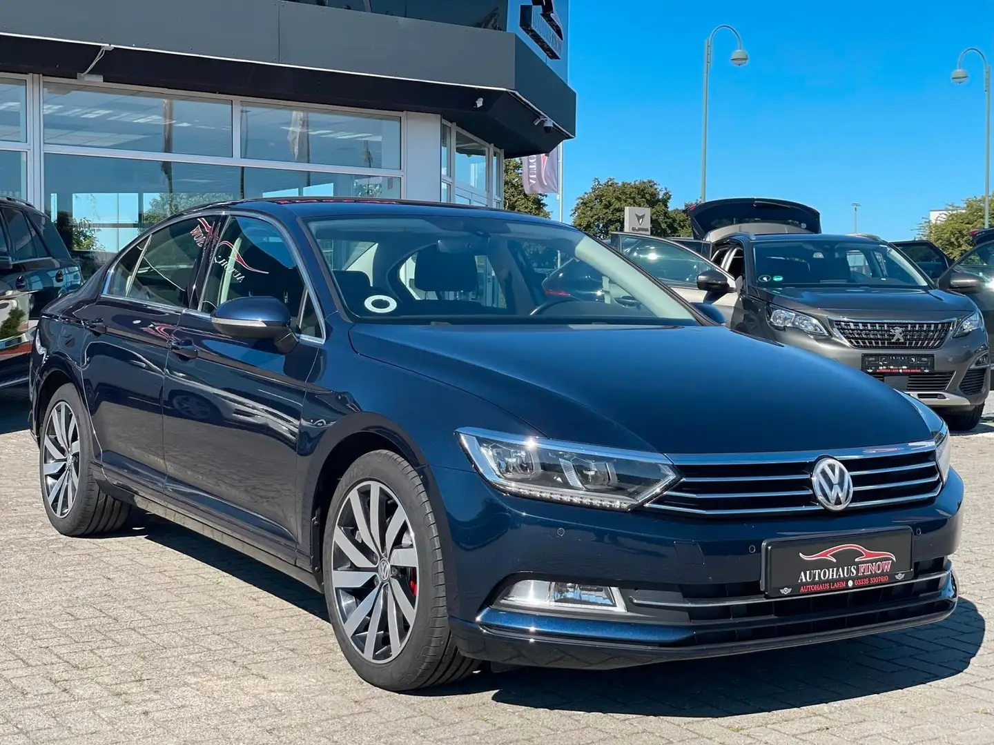 Volkswagen Passat Lim.1.4 TSI DSG"Comfortline"ACC"LED" NAVI Bleu - 2
