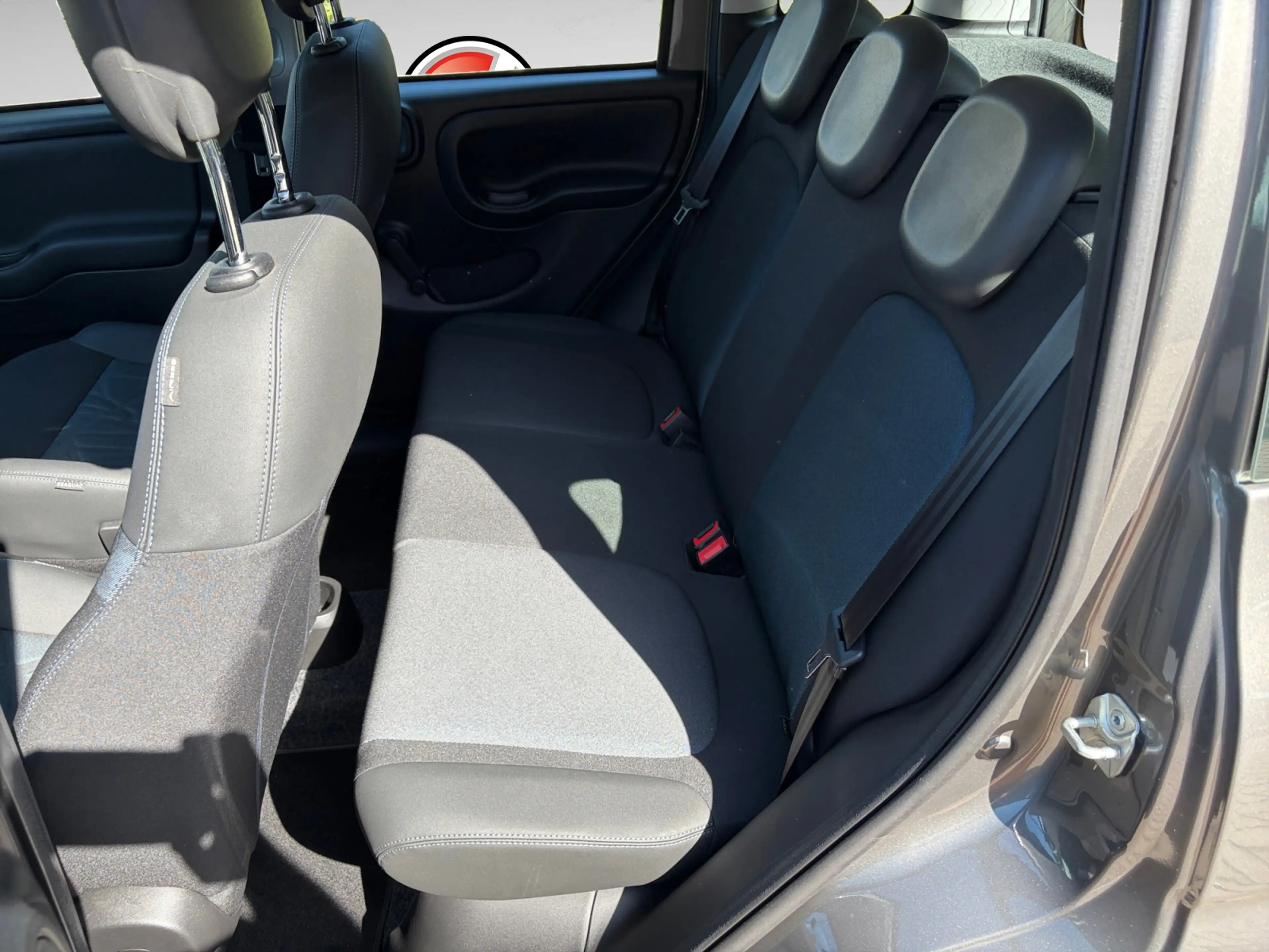 Fiat Panda 1.0 Hybrid Launch Edition | Slechts 5663 KM!! | 1s — photo 6