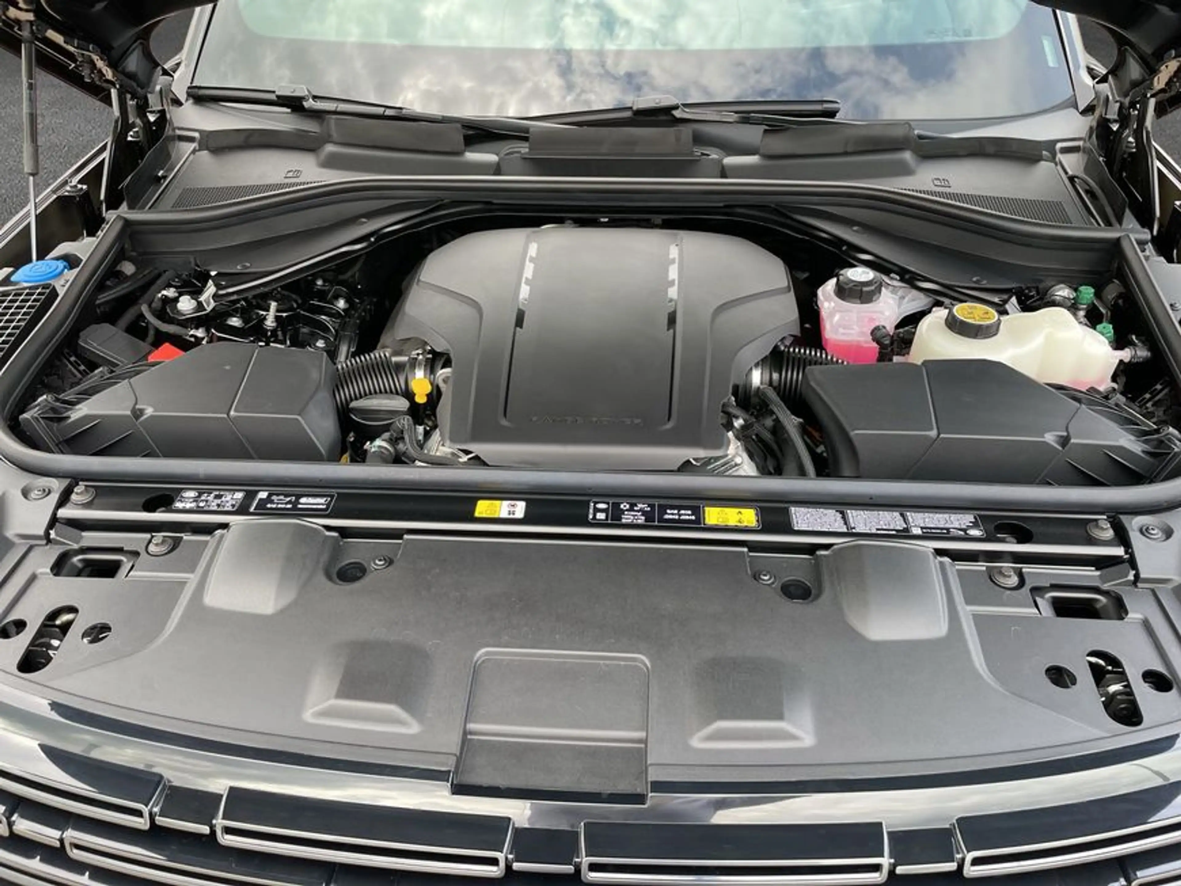 Land Rover Range Rover P540 LWB 5-Sitzer Autobiography 395 kW — photo 10