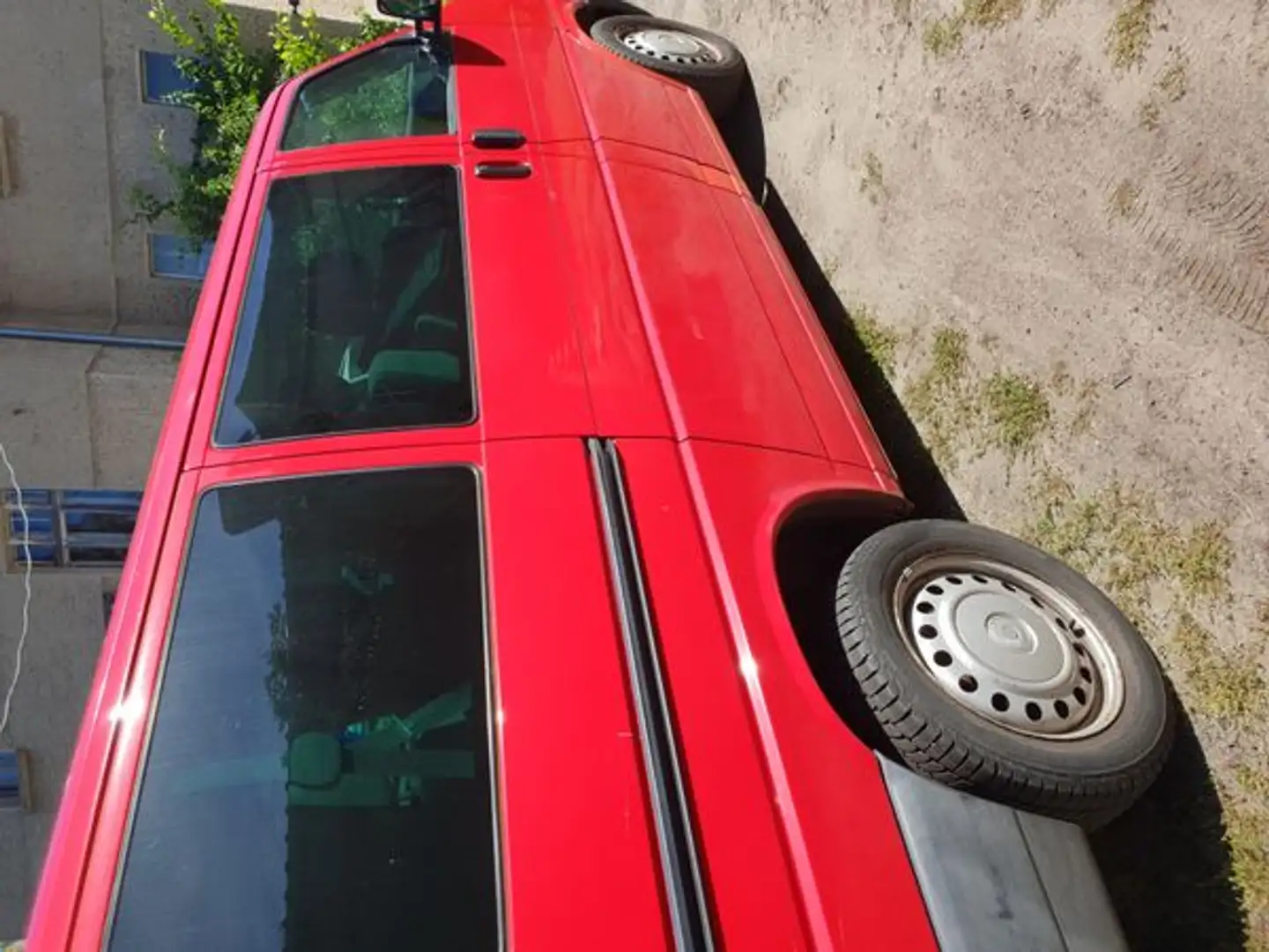 Volkswagen Bus Rojo - 2