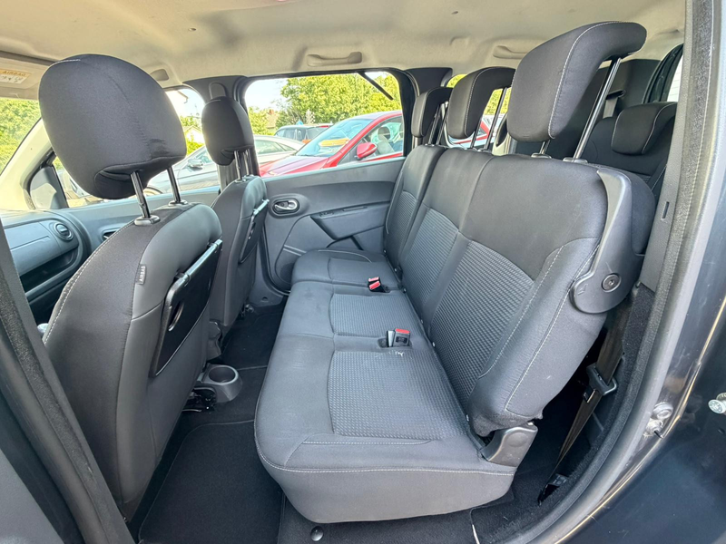 Dacia Lodgy Comfort TÜVNeu 7-Sitzer — photo 7