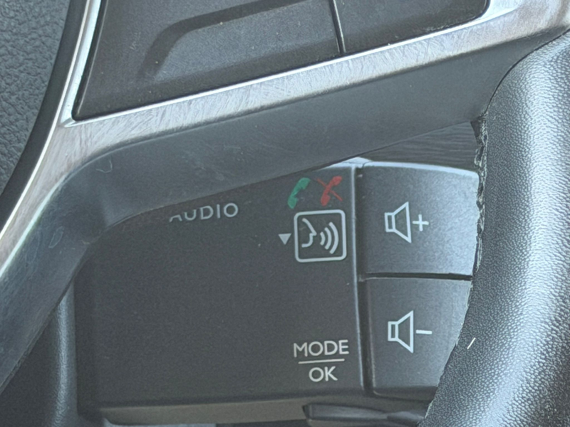 Dacia Lodgy Comfort TÜVNeu 7-Sitzer — photo 15