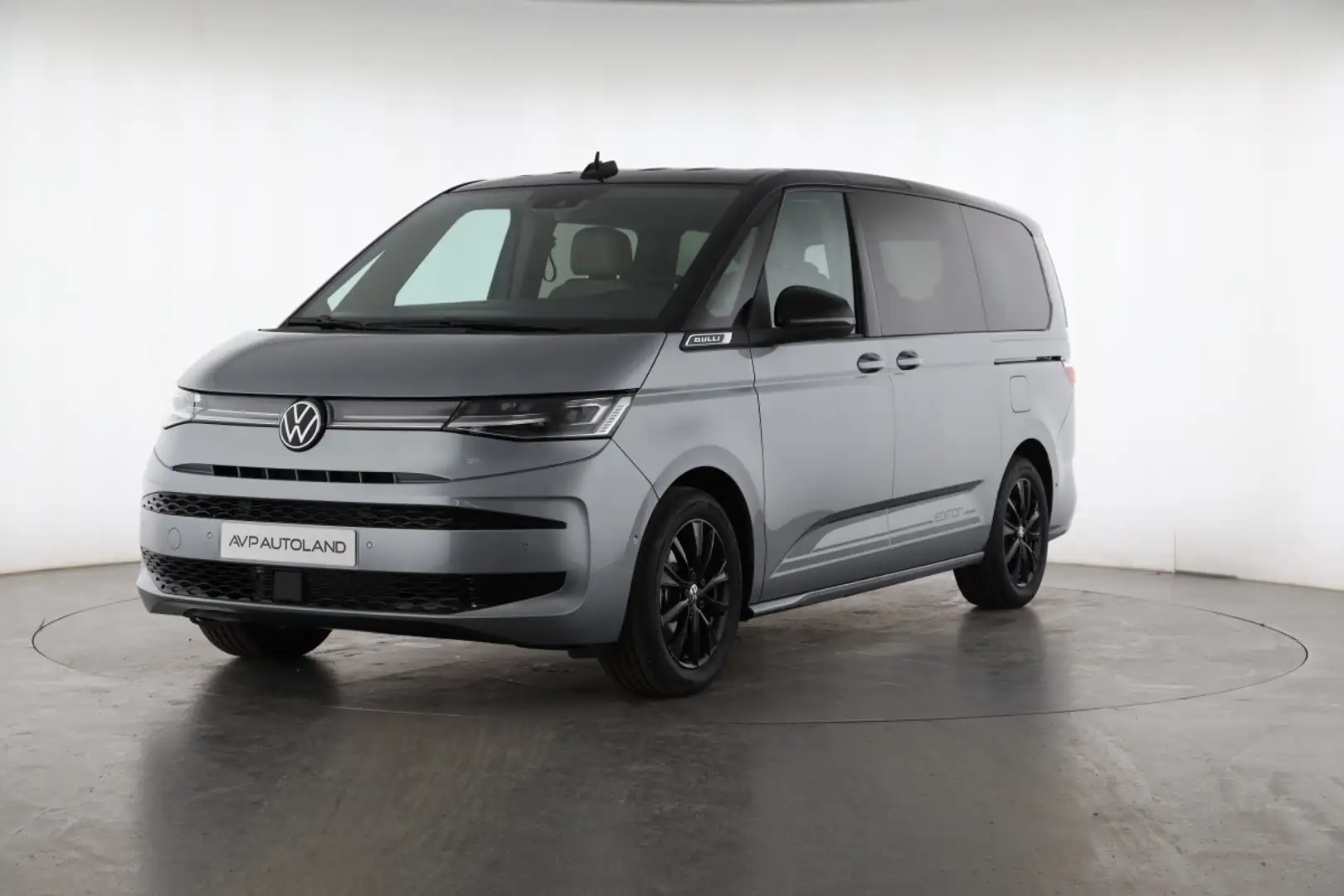 Volkswagen T7 Multivan LÜ 2.0 TDI DSG EDITION | IQ.LIGHT | Schwarz - 2