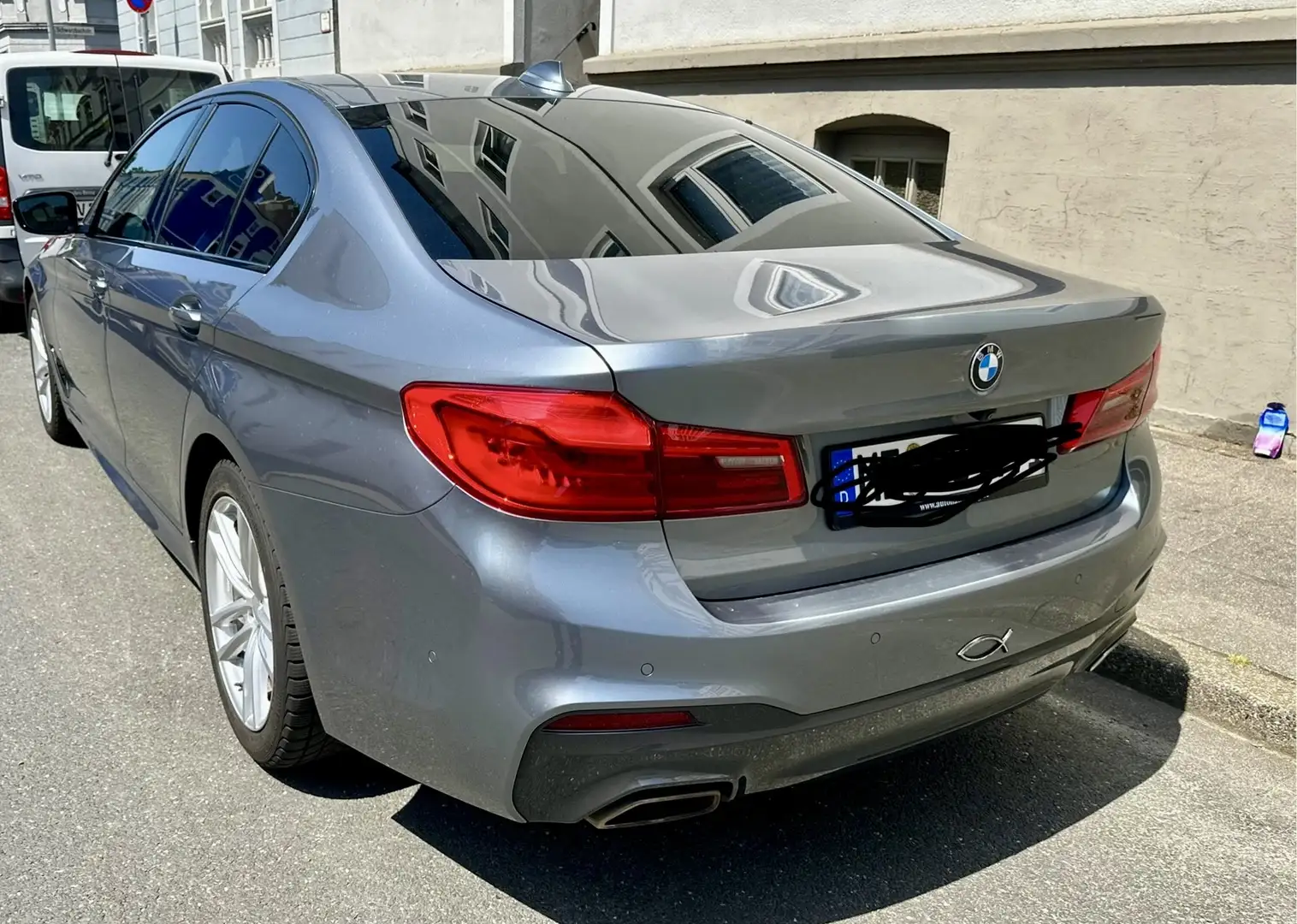 BMW 540 540 i M Sport Grau - 2