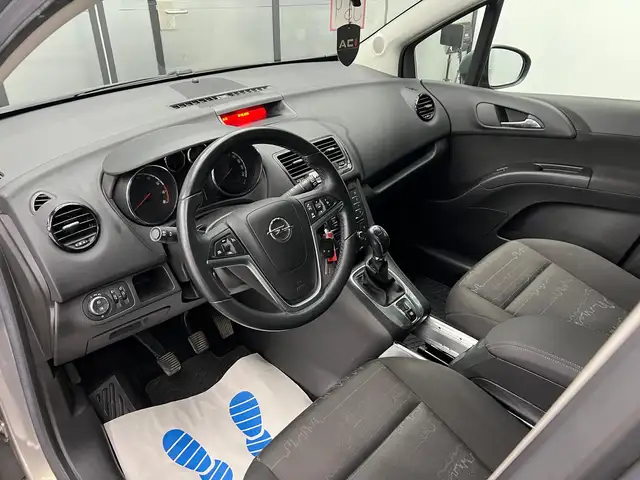 Opel Meriva view 10