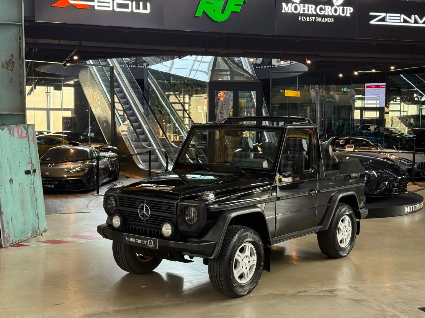 Mercedes-Benz G 230 Cabriolet (W460)/AUS SAMMLERHAND/NOTE 2 Negru - 2