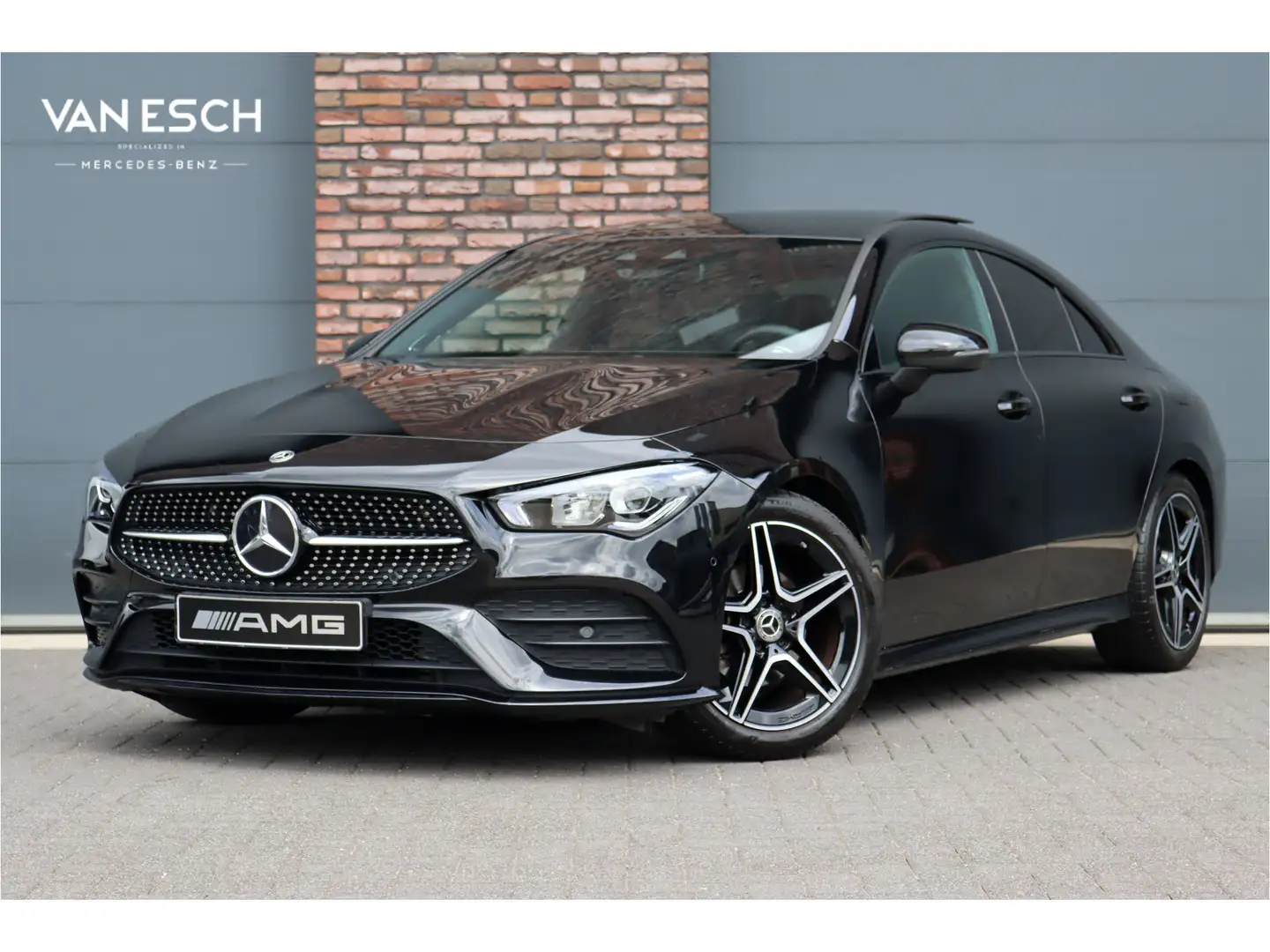 Mercedes-Benz CLA 180 AMG Line Aut7 | Memorypakket | Panoramadak | Burme Siyah - 1