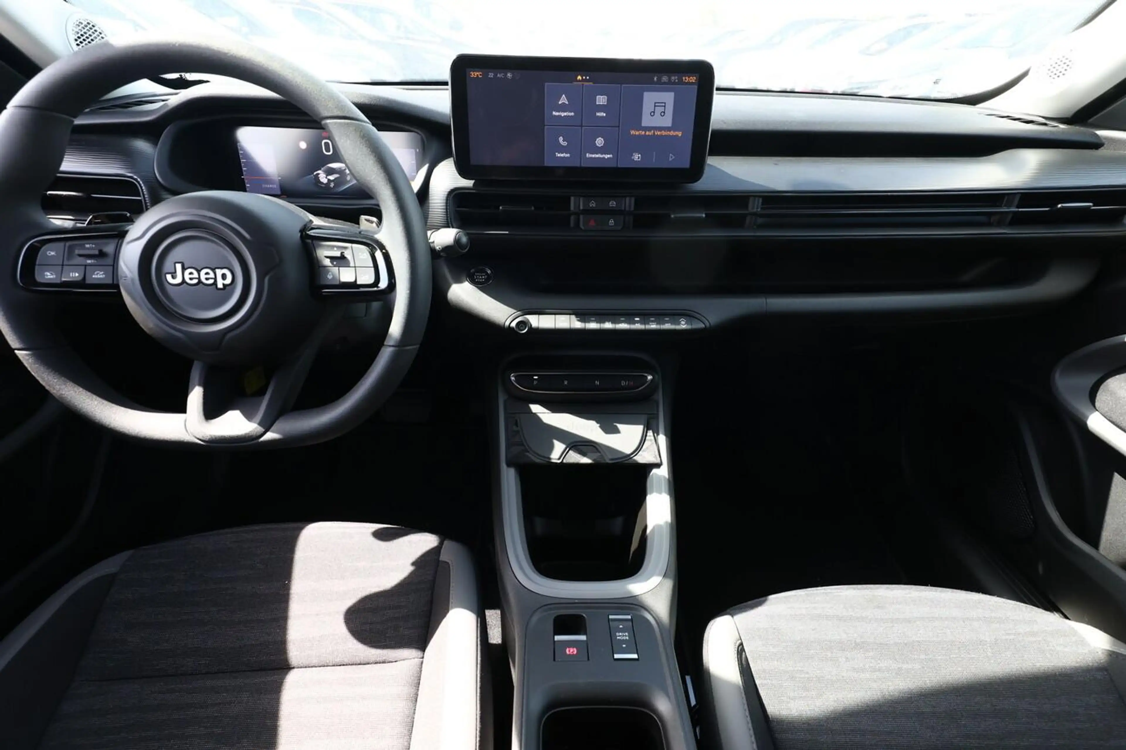 Jeep Avenger Longitude Hybrid 110 Nav LED SHZ LM16Z 74 kW (1... — photo 8
