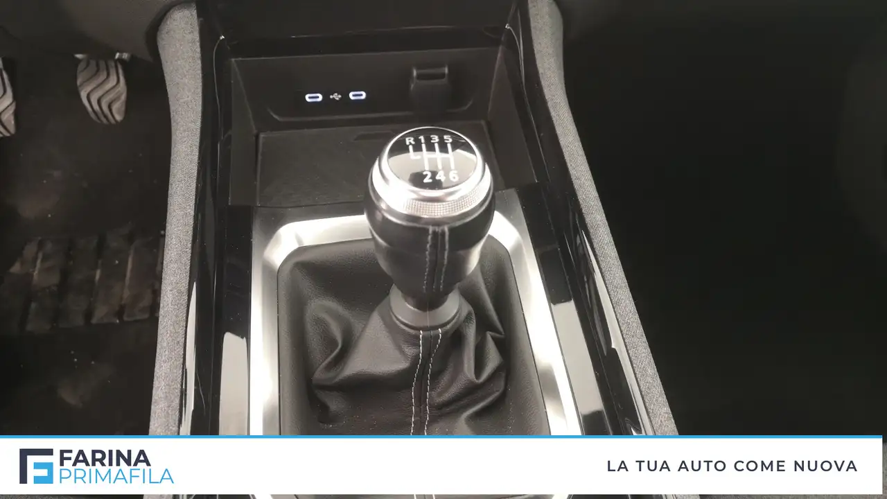 Renault Austral 1.2 mild hybrid advanced Evolution 18