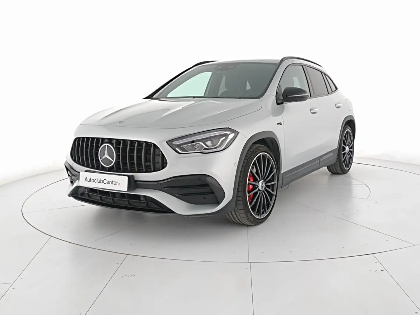 Mercedes-Benz GLA 35 AMG AMG 35 4matic Plateado - 1