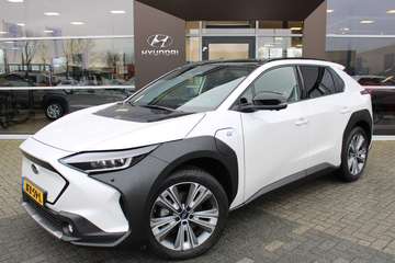 Sky Package 71 kWh | Trekhaak | Rondomzicht camera