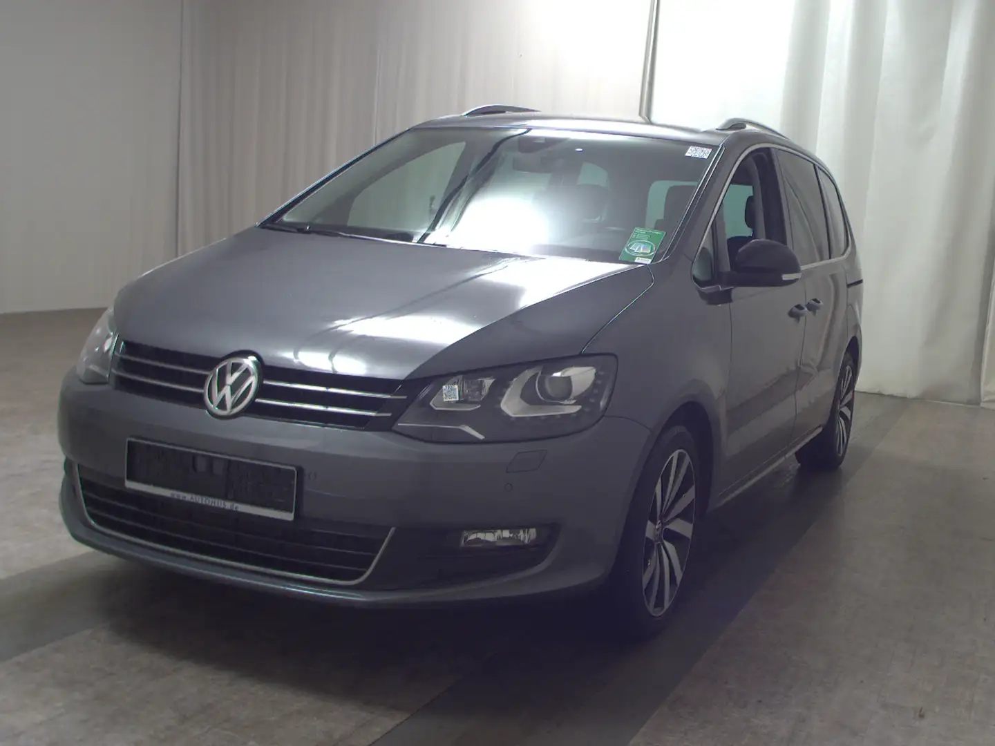 Volkswagen Sharan 2.0 TDI United Navi Xenon AHK DYNA. ACC Grau - 2