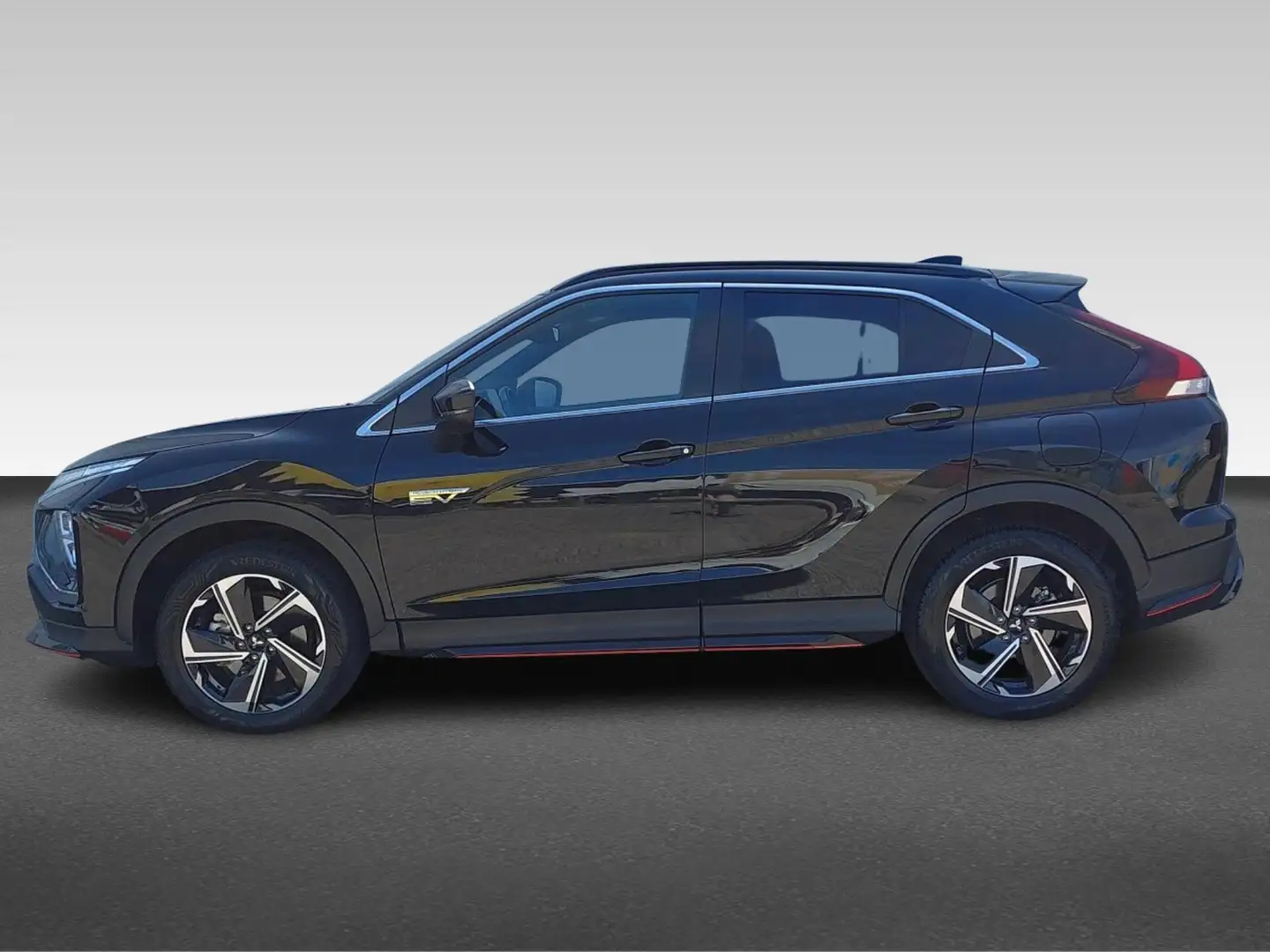 Mitsubishi Eclipse Cross 2.4 PHEV First Edition Sport Pack Zwart - 2