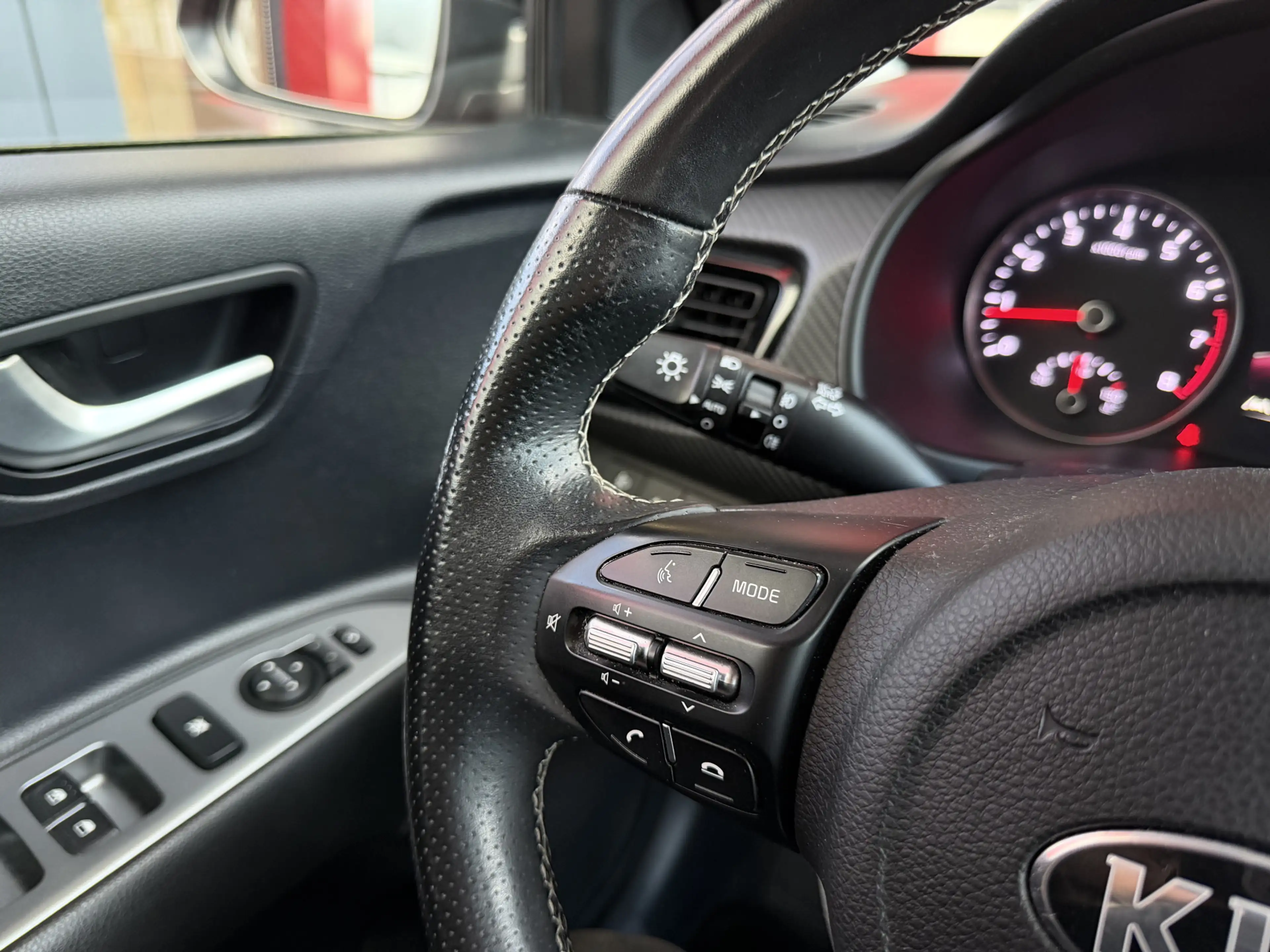 Kia Rio 1.2 GT-Line | Stoel/Stuurwielverwarming | Navigati — photo 15