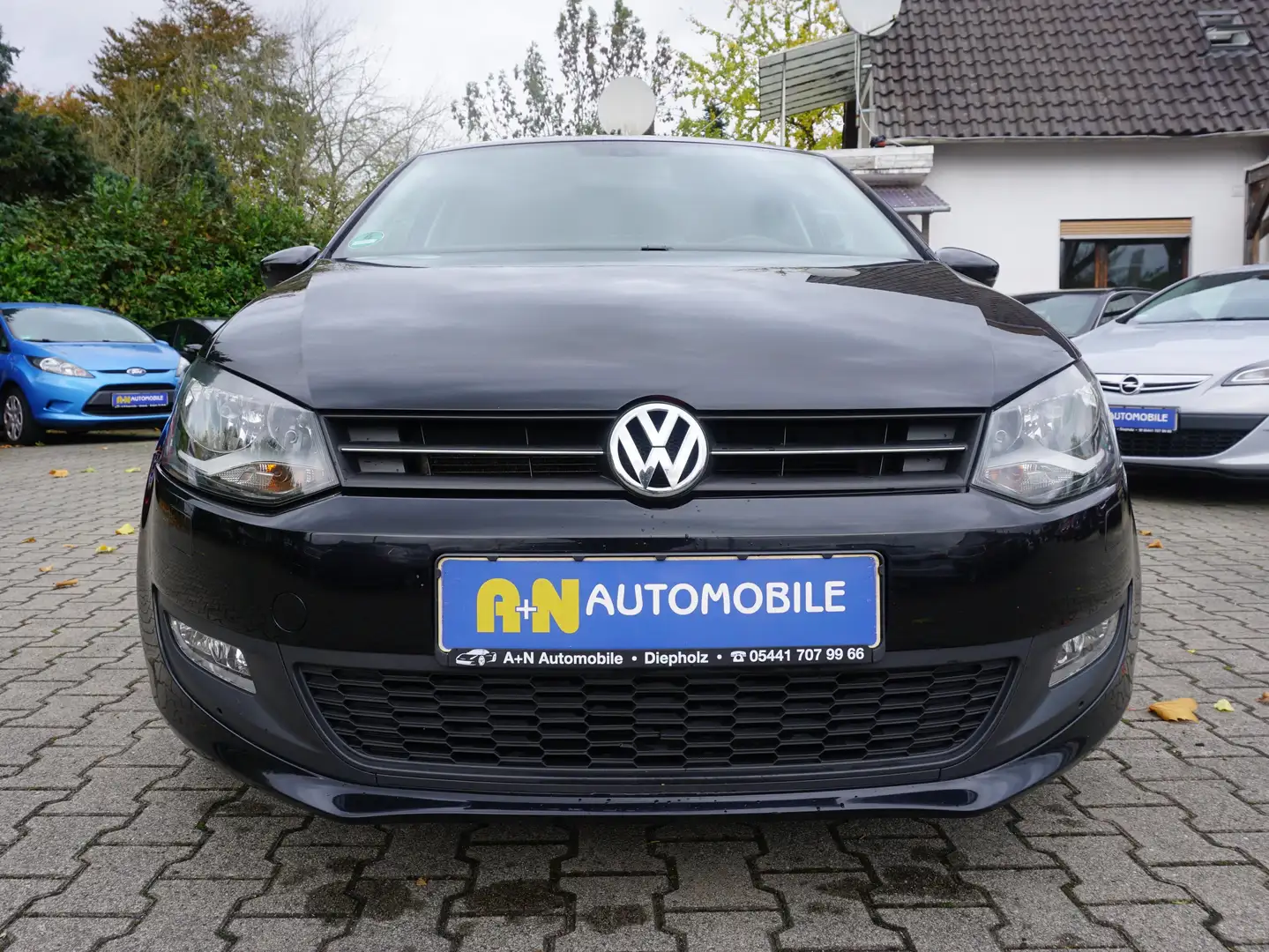 Volkswagen Polo Team/EURO5/Klima/Scheckheft/TÜV 04.2027 Schwarz - 1
