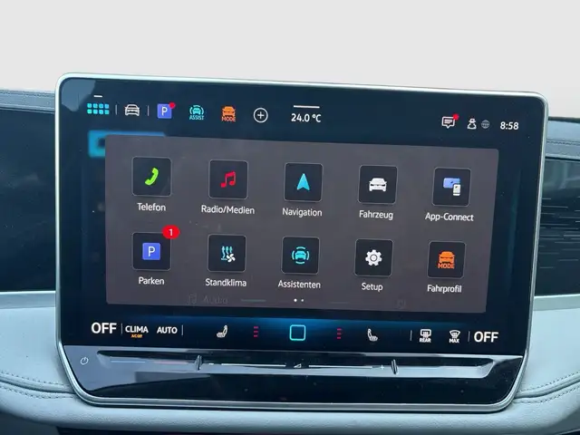 Volkswagen Passat view 14
