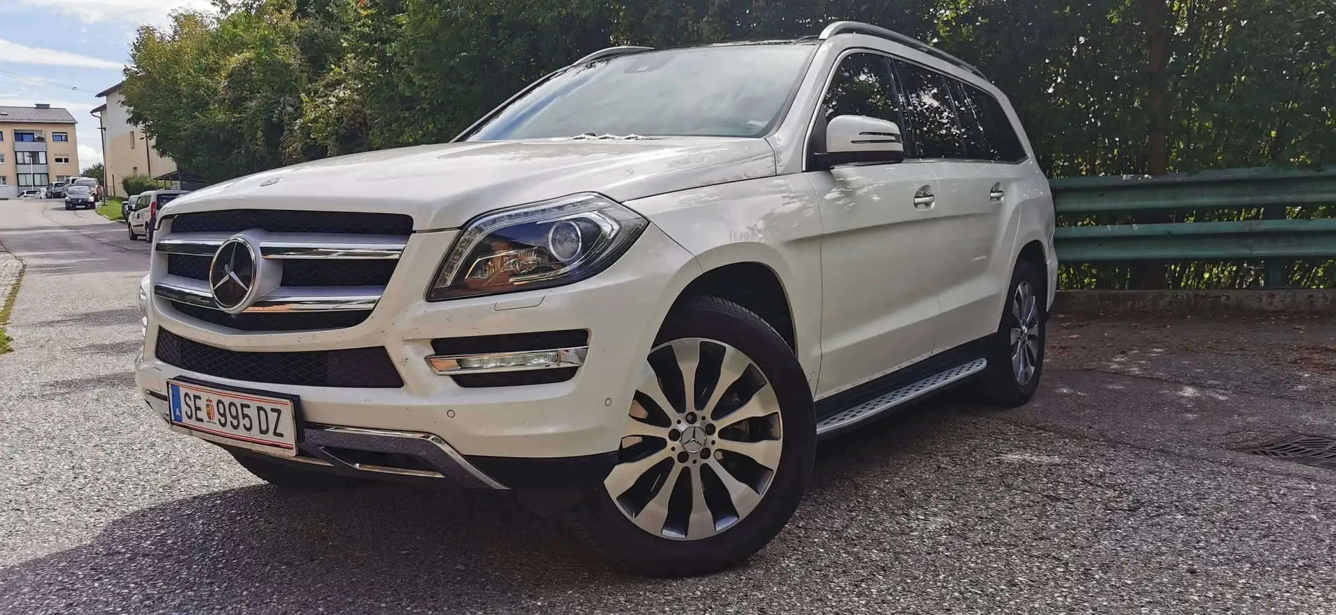 Mercedes-Benz GL 350 GL 350 BlueTEC 4MATIC Aut. Weiß - 1
