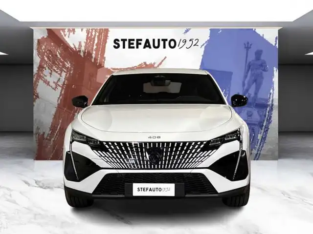 Peugeot 408 view 4