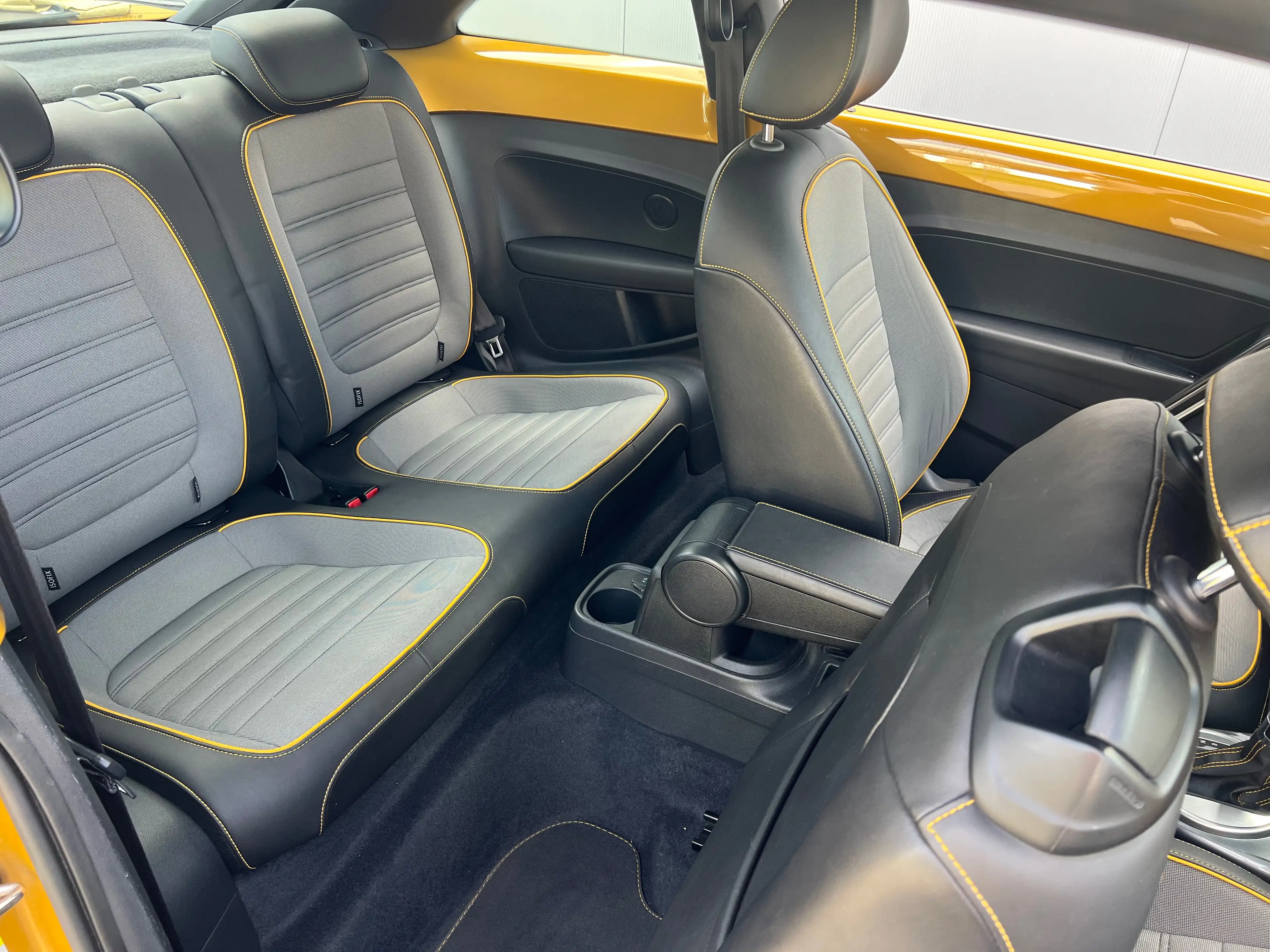 Volkswagen Beetle Beetle 2.0 CR TDi Dune - Boite Aut DSG - — photo 14