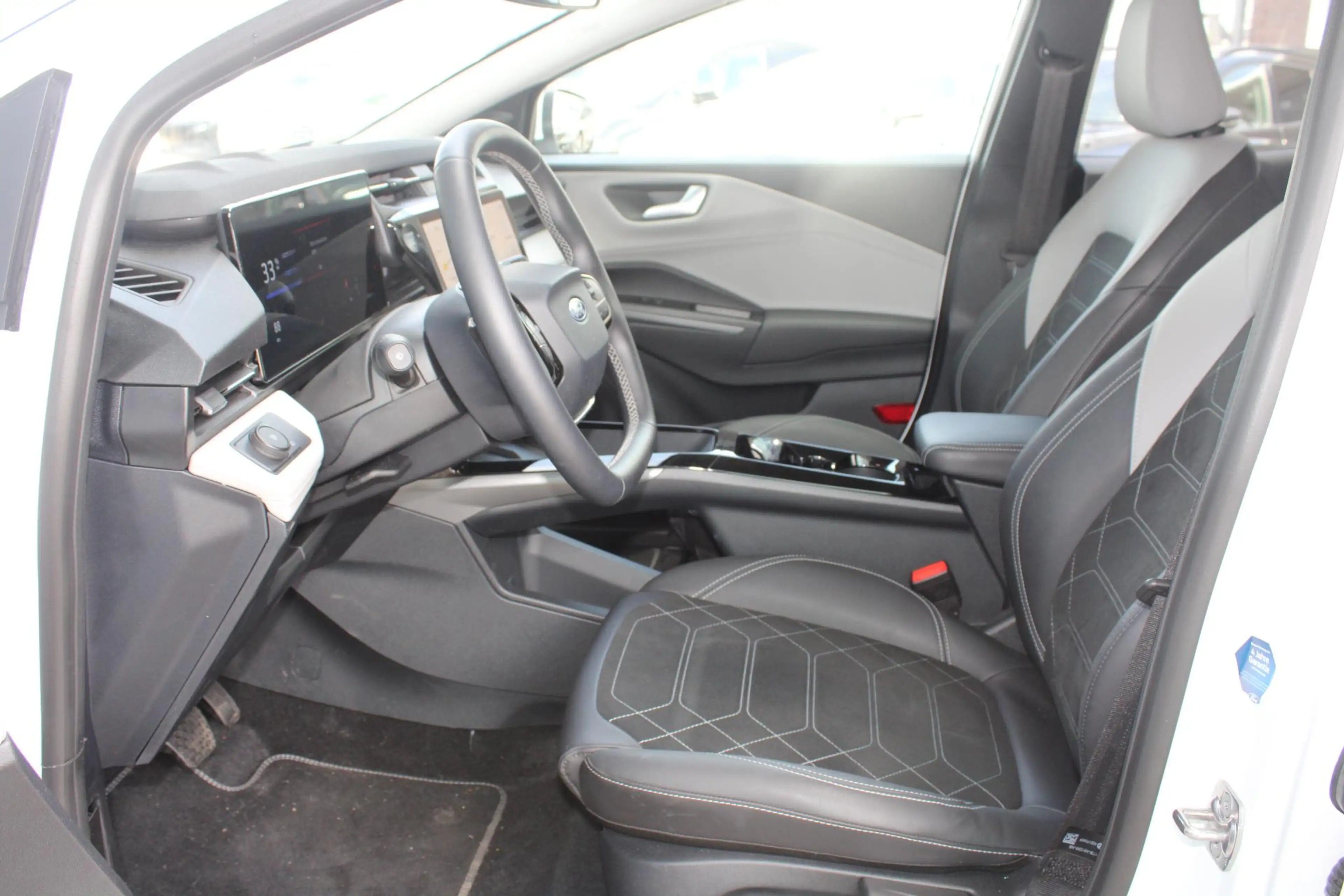Ford Puma Gen-E Premium 44 kWh WORDT VERWACHT! | 5000 Km | Winter — photo 7