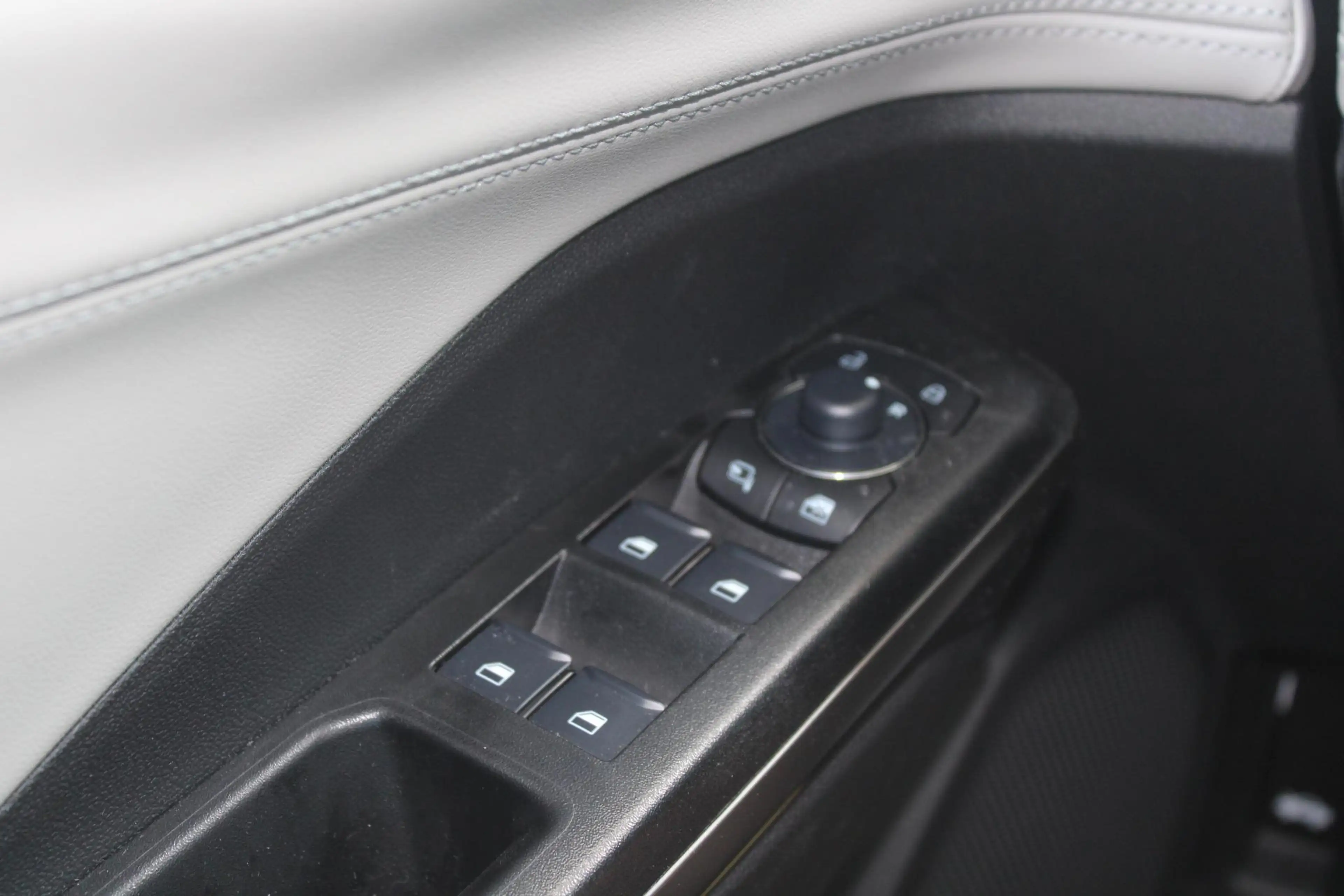 Ford Puma Gen-E Premium 44 kWh WORDT VERWACHT! | 5000 Km | Winter — photo 9