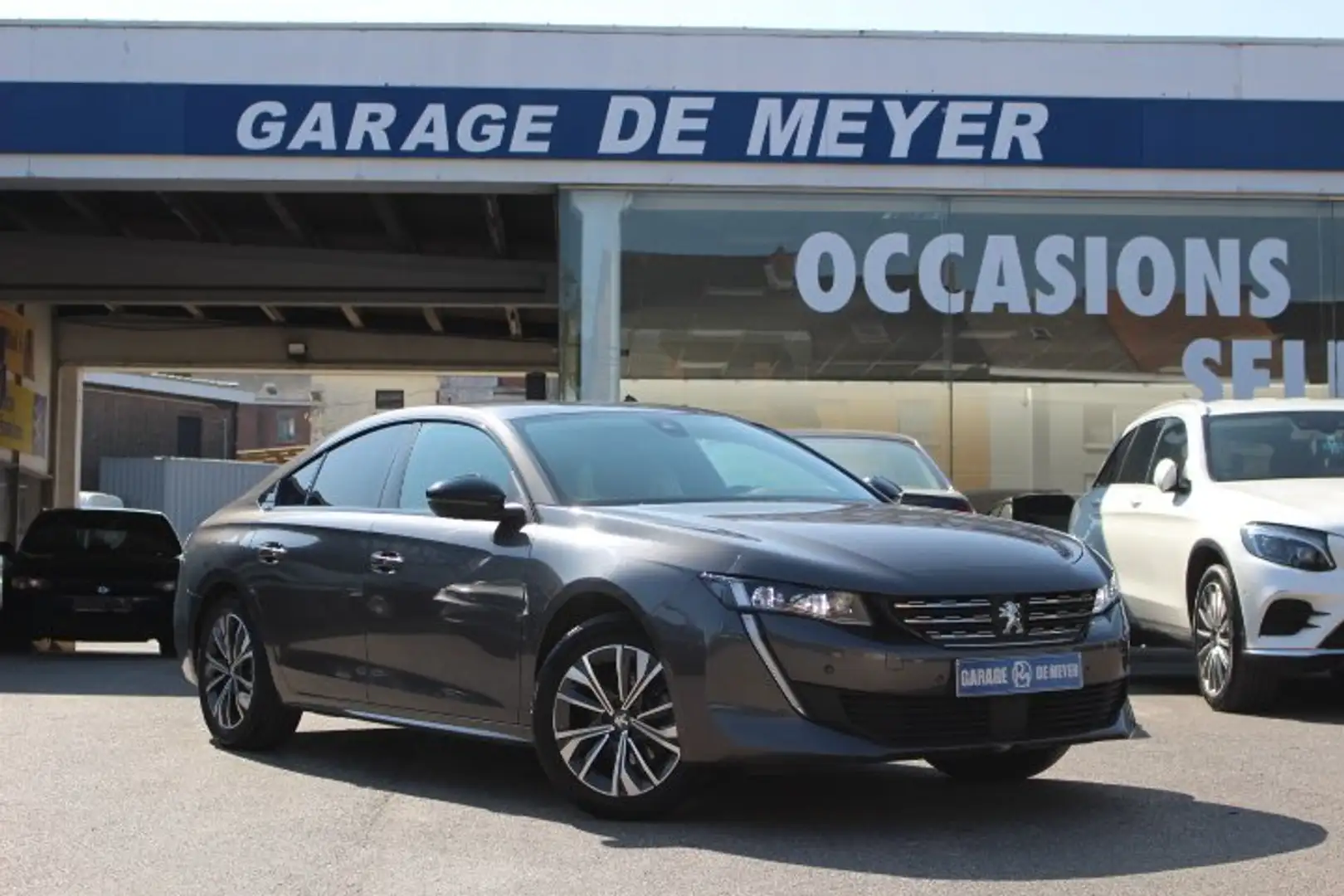 Peugeot 508 1.5 BlueHDi Allure Pack S Grau - 1