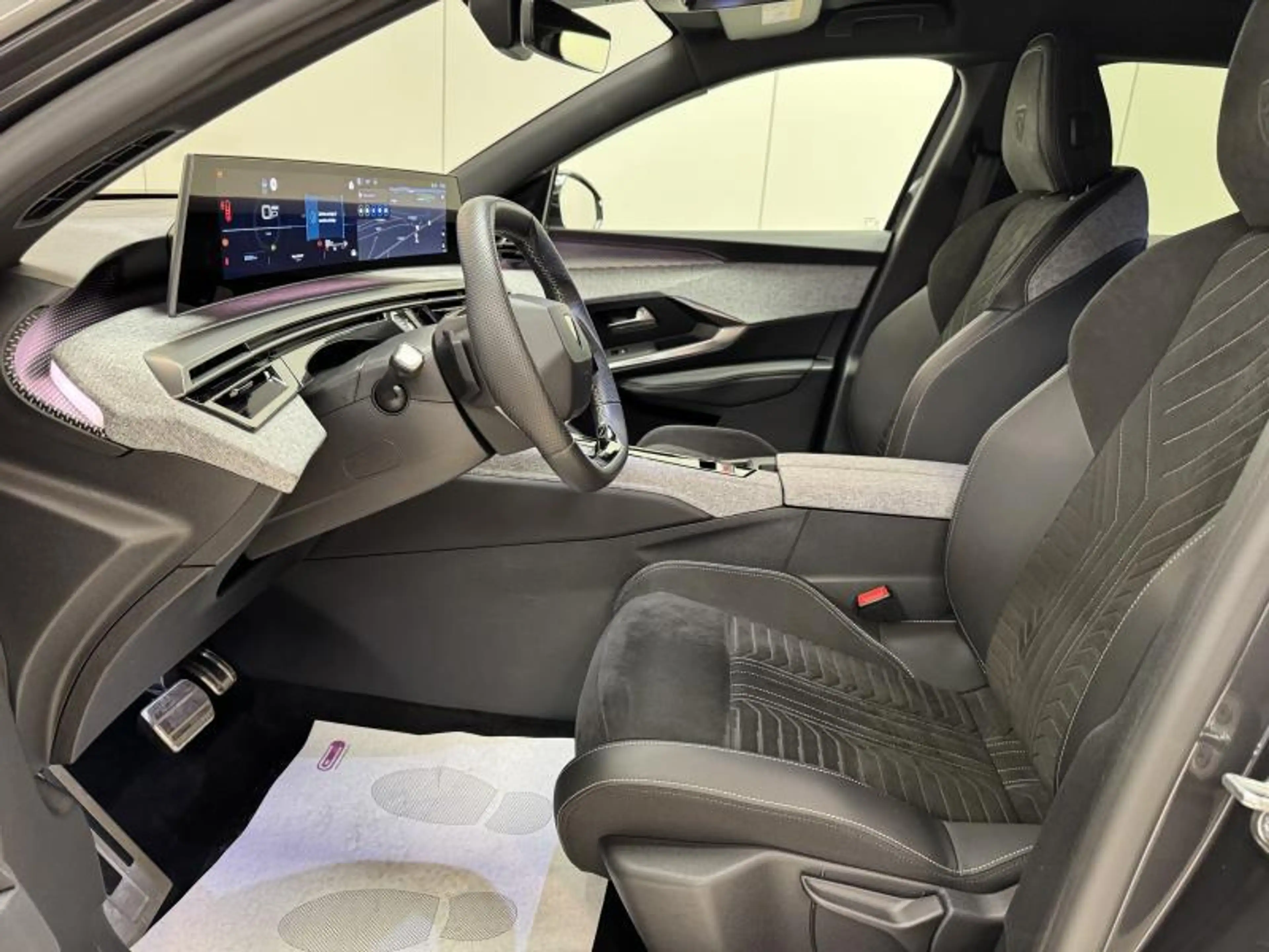 Peugeot 3008 GT 145 MHEV LED|GPS|PDC|CAMERA|ACC|CARPLAY... — photo 10
