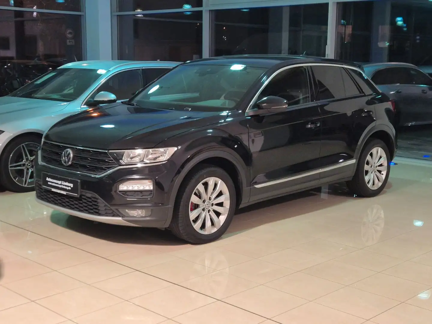Volkswagen T-Roc 2.0TDI  Sport Noir - 1