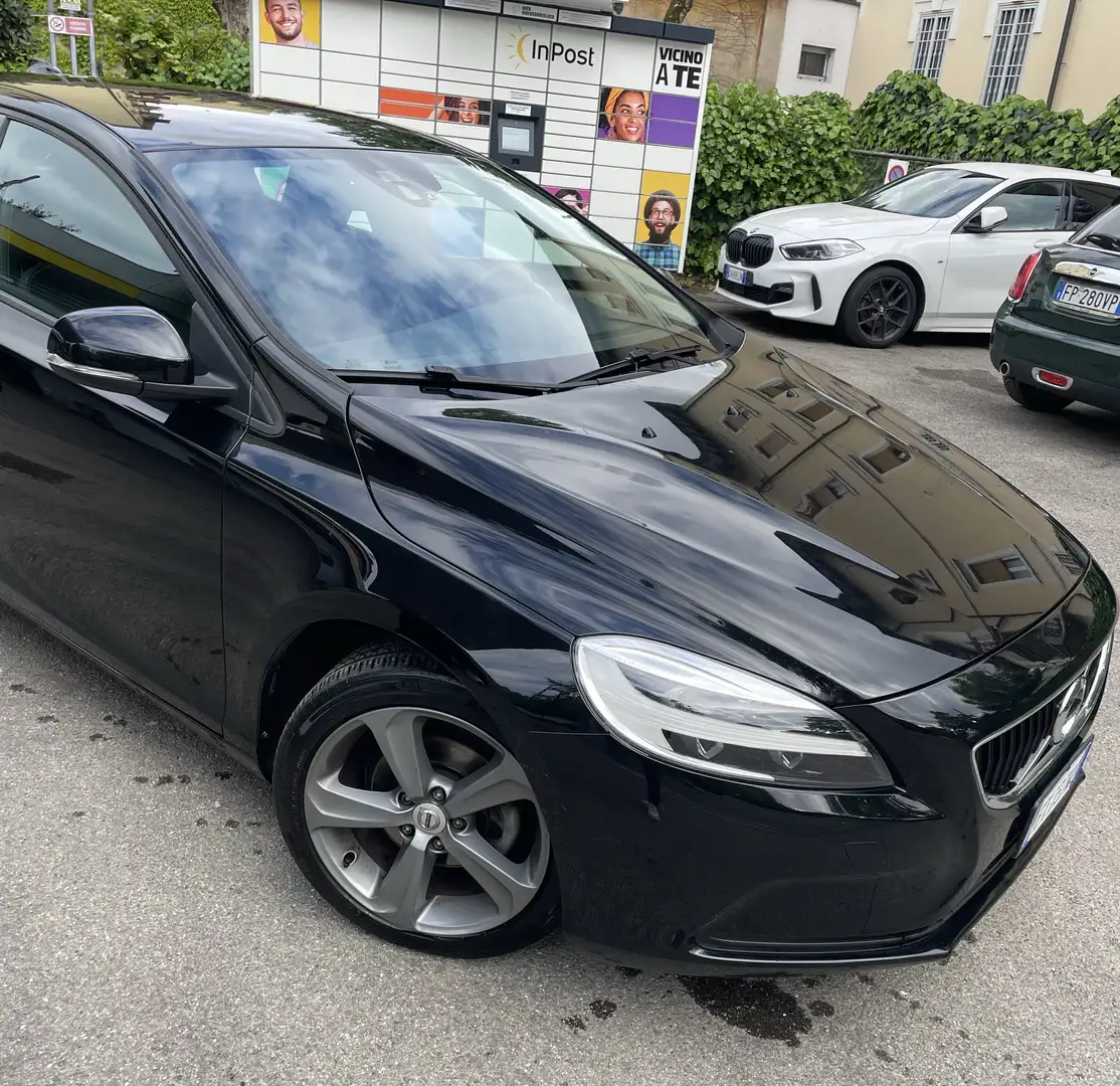 Volvo V40 2.0 d2 Business Plus my19 - 1