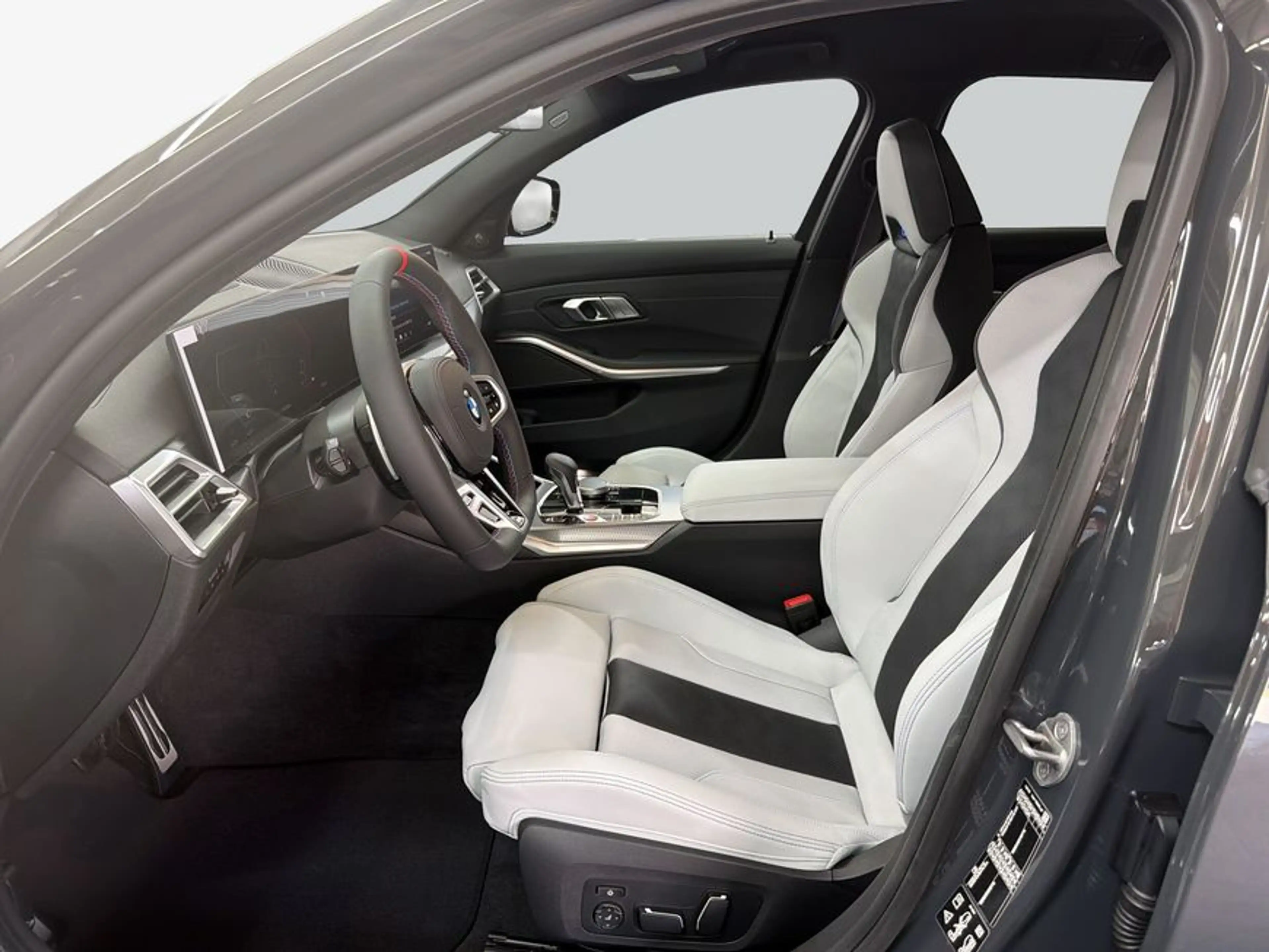 BMW M3 Competition Touring M xDrive 390 kW, 5-türig — photo 9