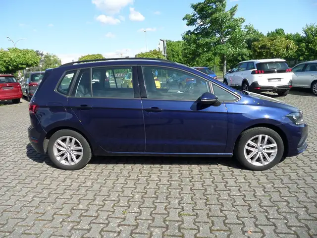 Volkswagen Golf Sportsvan Comfortline+1.Hand+Navi+Klimatronic+Service Neu