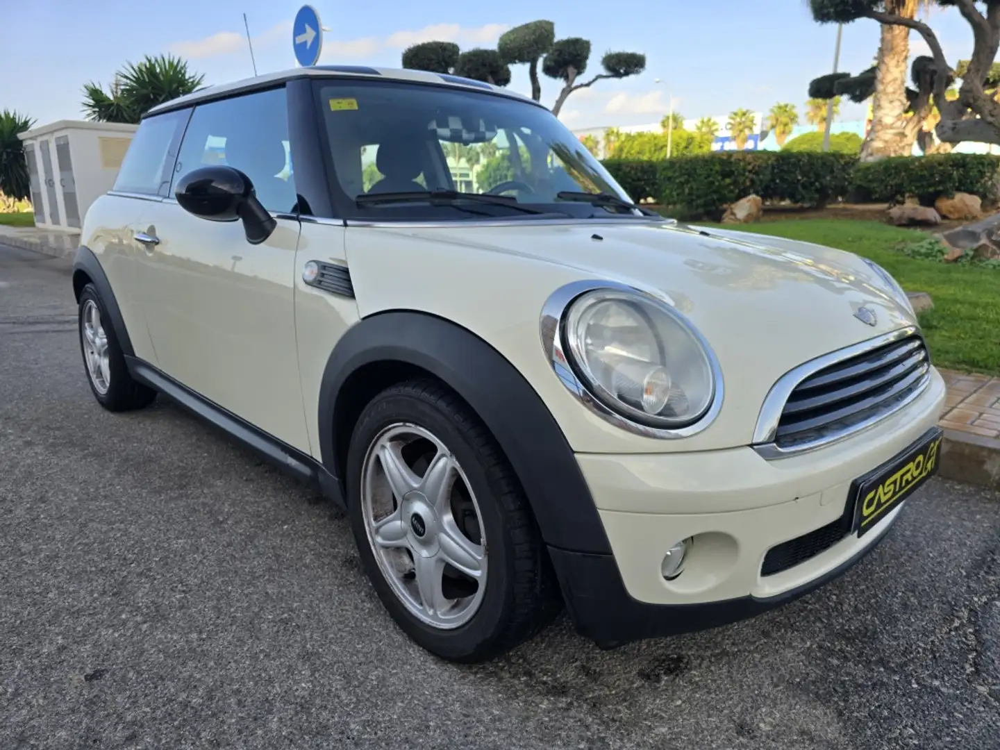 MINI One 3P Bianco - 1