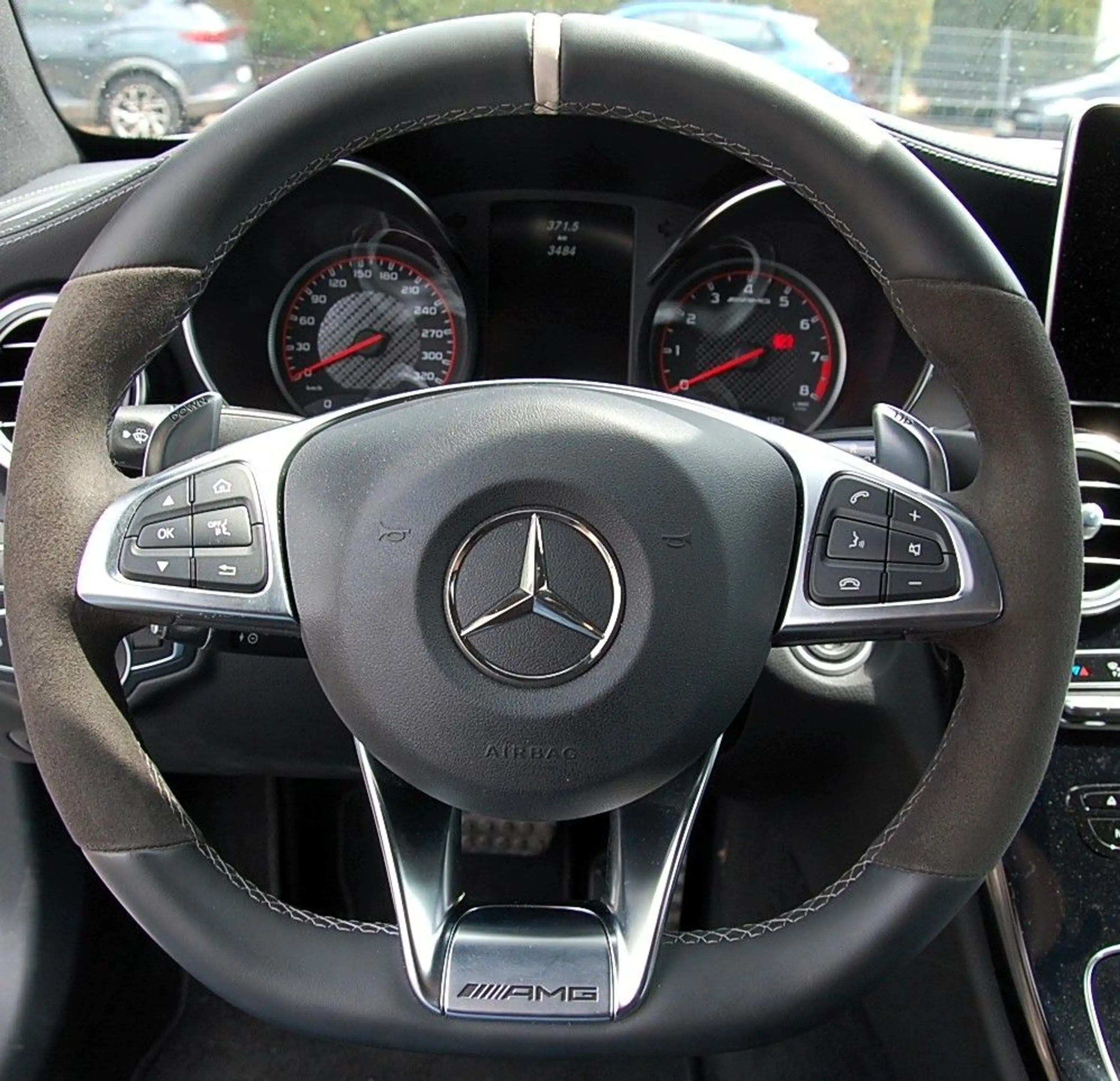 Mercedes-Benz C 63 AMG Mercedes-AMG C 63 S -orig. 3.400 - — photo 8