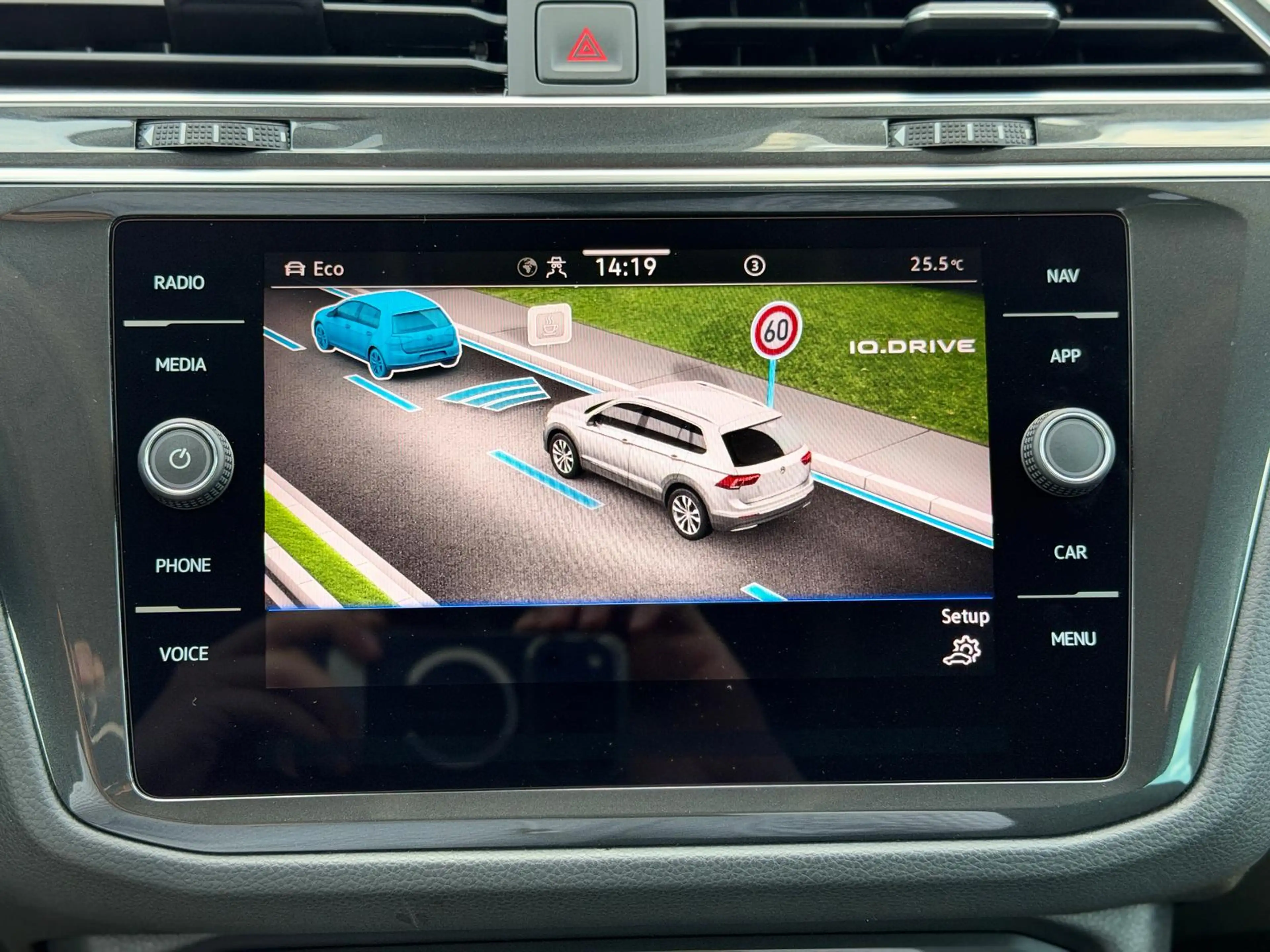 Volkswagen Tiguan 1.5 TSI Move DSG | NAVI | RFK | Cargo — photo 10