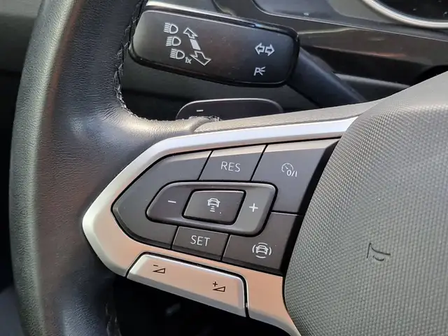 Volkswagen Tiguan view 11