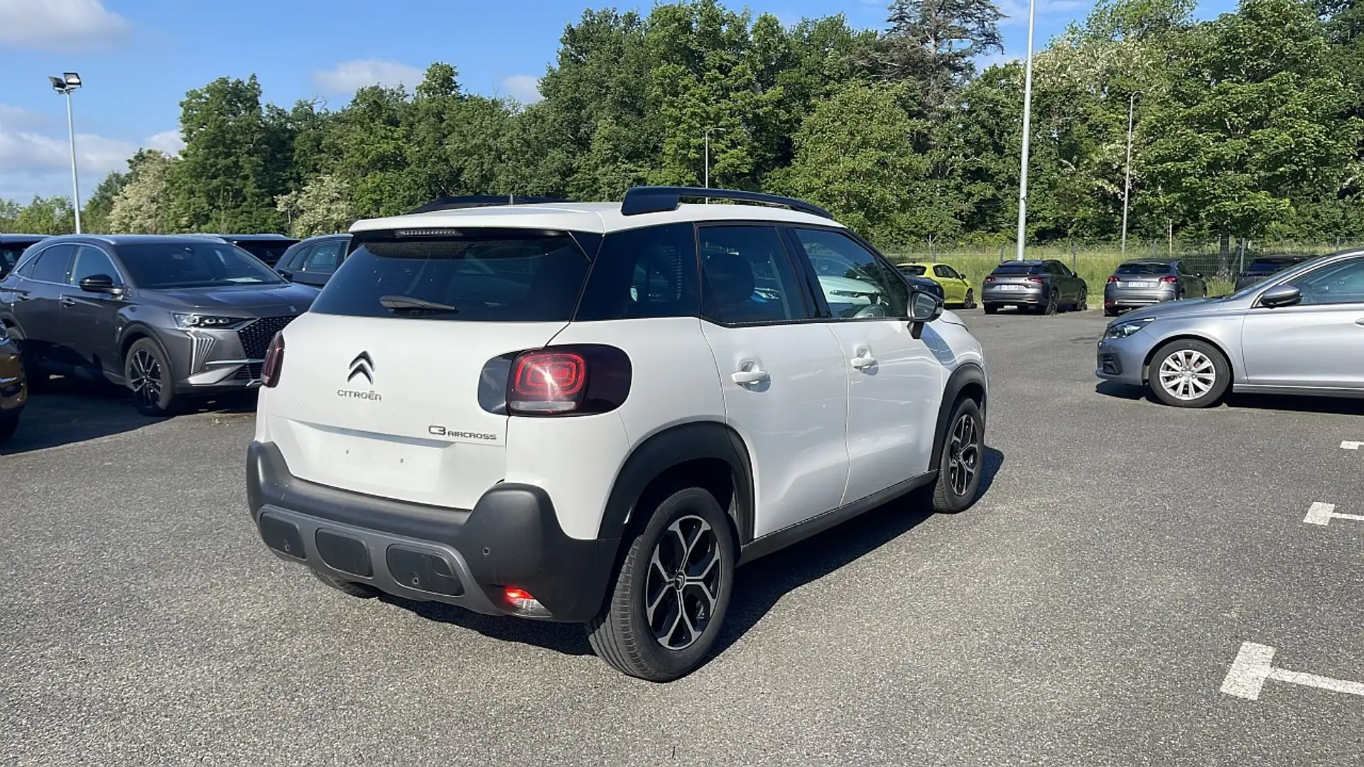 Citroen C3 Aircross 1.5 BLUEHDI 110CH S\u0026S PLUS Blanco - 2