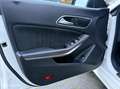 Mercedes-Benz CLA 180 Shooting Brake OrangeArt Edition Wit - thumbnail 9