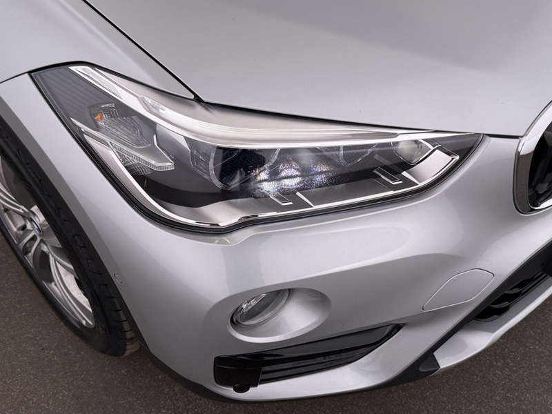 BMW X1 sDrive16d Sport Line Aut LED NAV R-CAM SITZHZG — photo 12