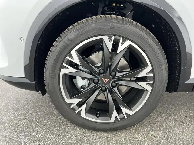 CUPRA Formentor view 6