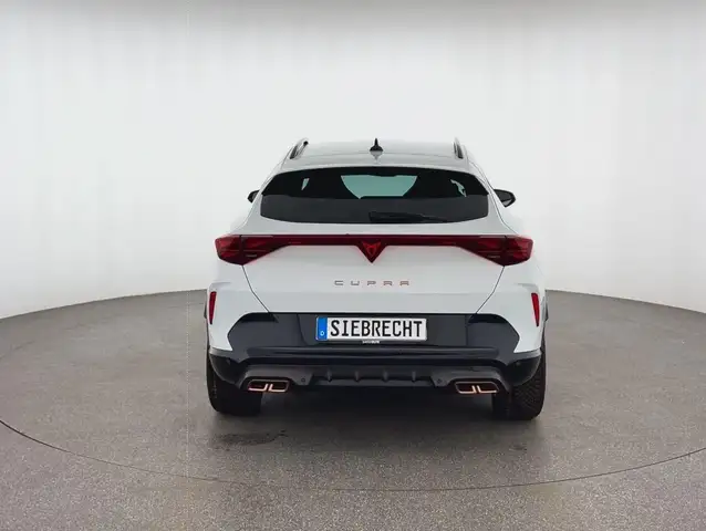 CUPRA Formentor view 4